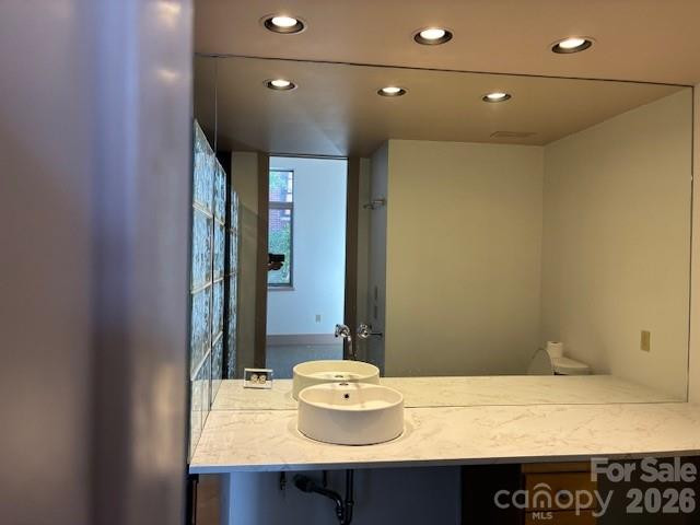 38 1/2 Battery Park Avenue - Photo 4