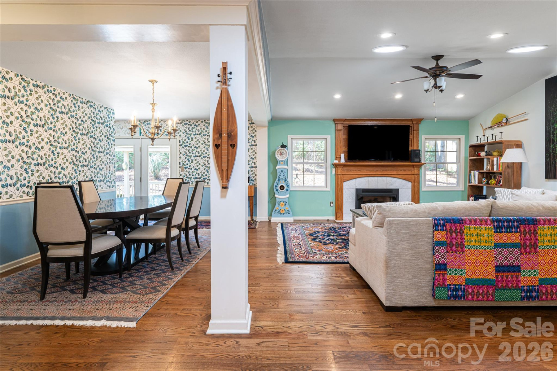 106 Oak Hollow Court - Photo 3