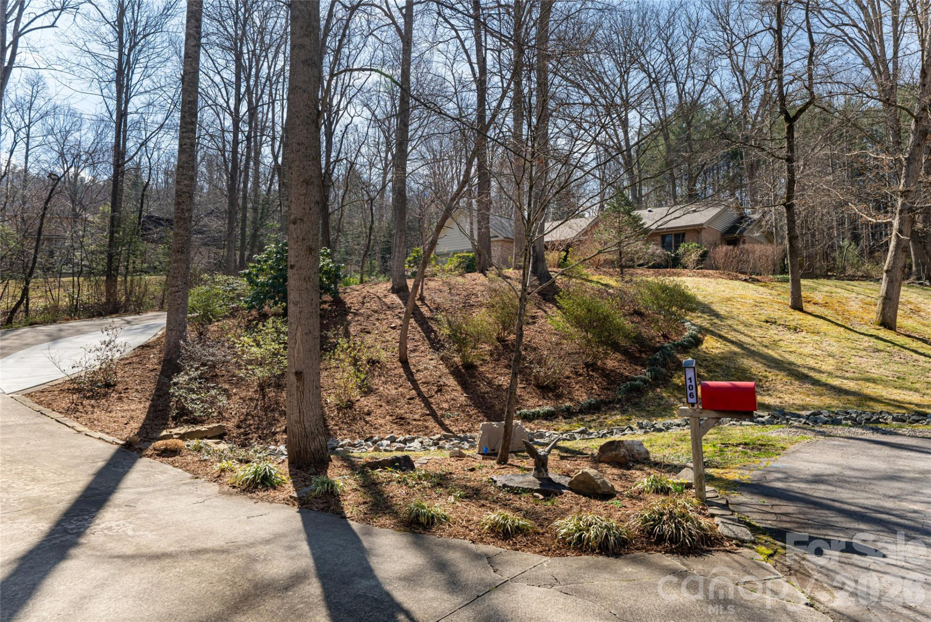 106 Oak Hollow Court - Photo 44