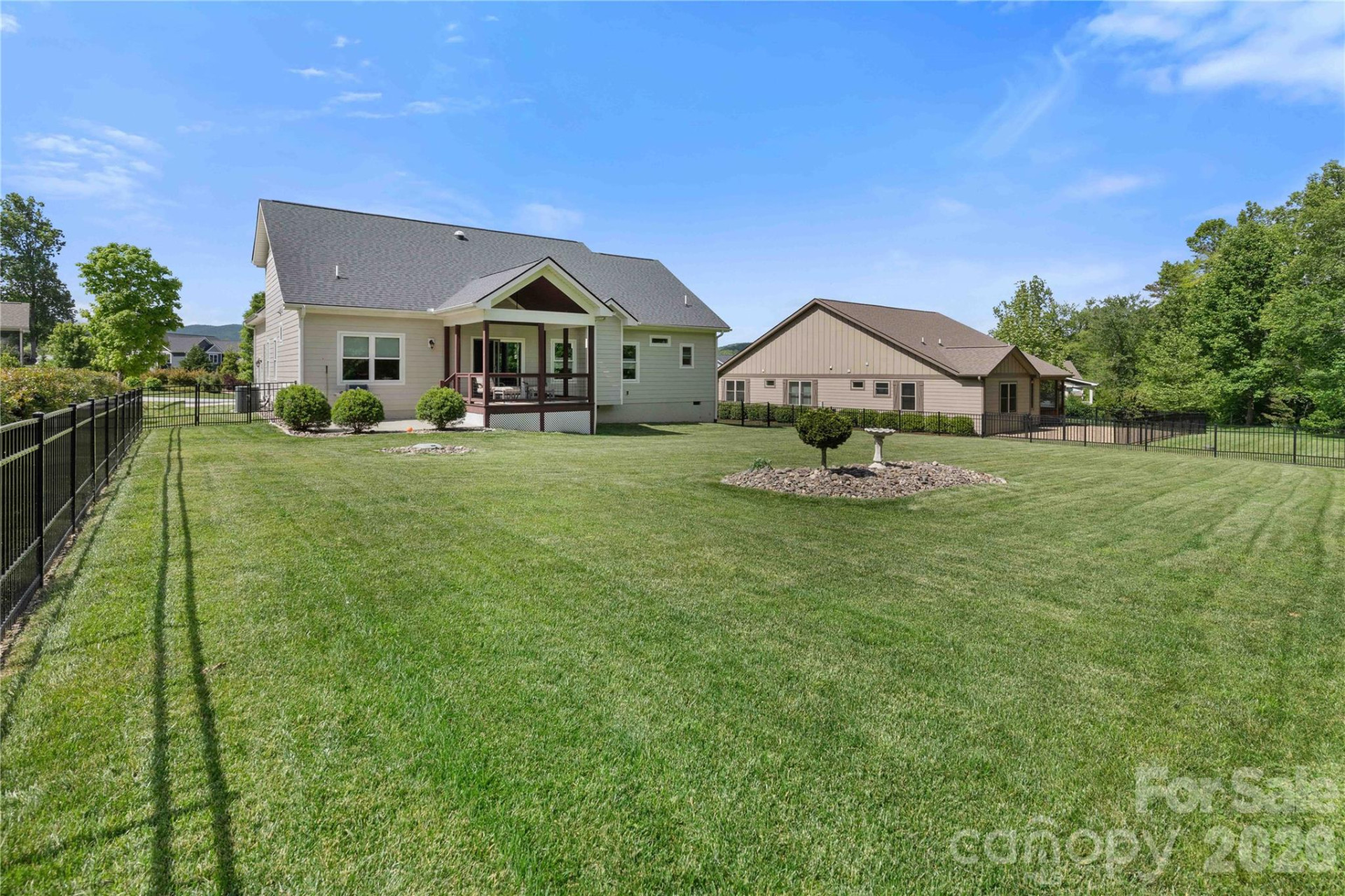 806 Blacksmith Run Drive - Photo 2