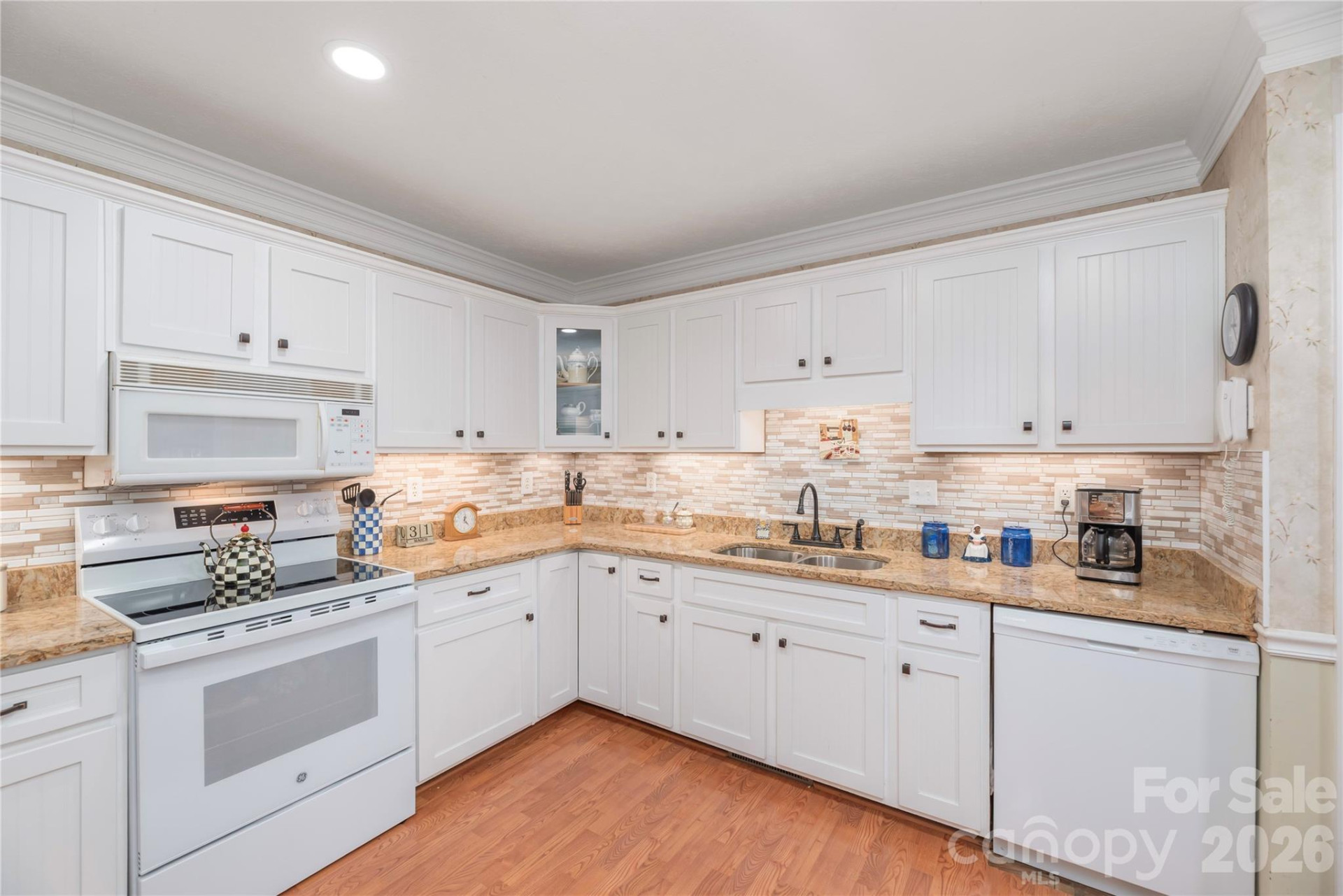 209 Browning Road - Photo 13