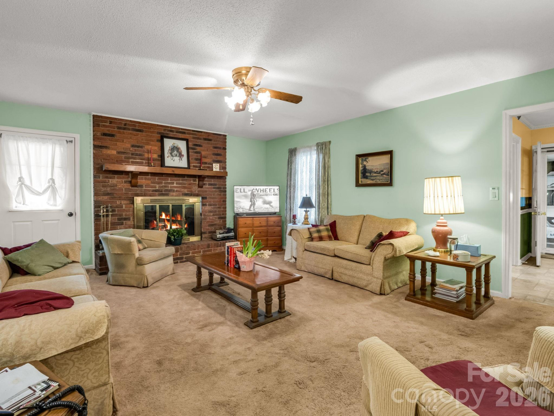 209 Holly Hills Drive - Photo 3