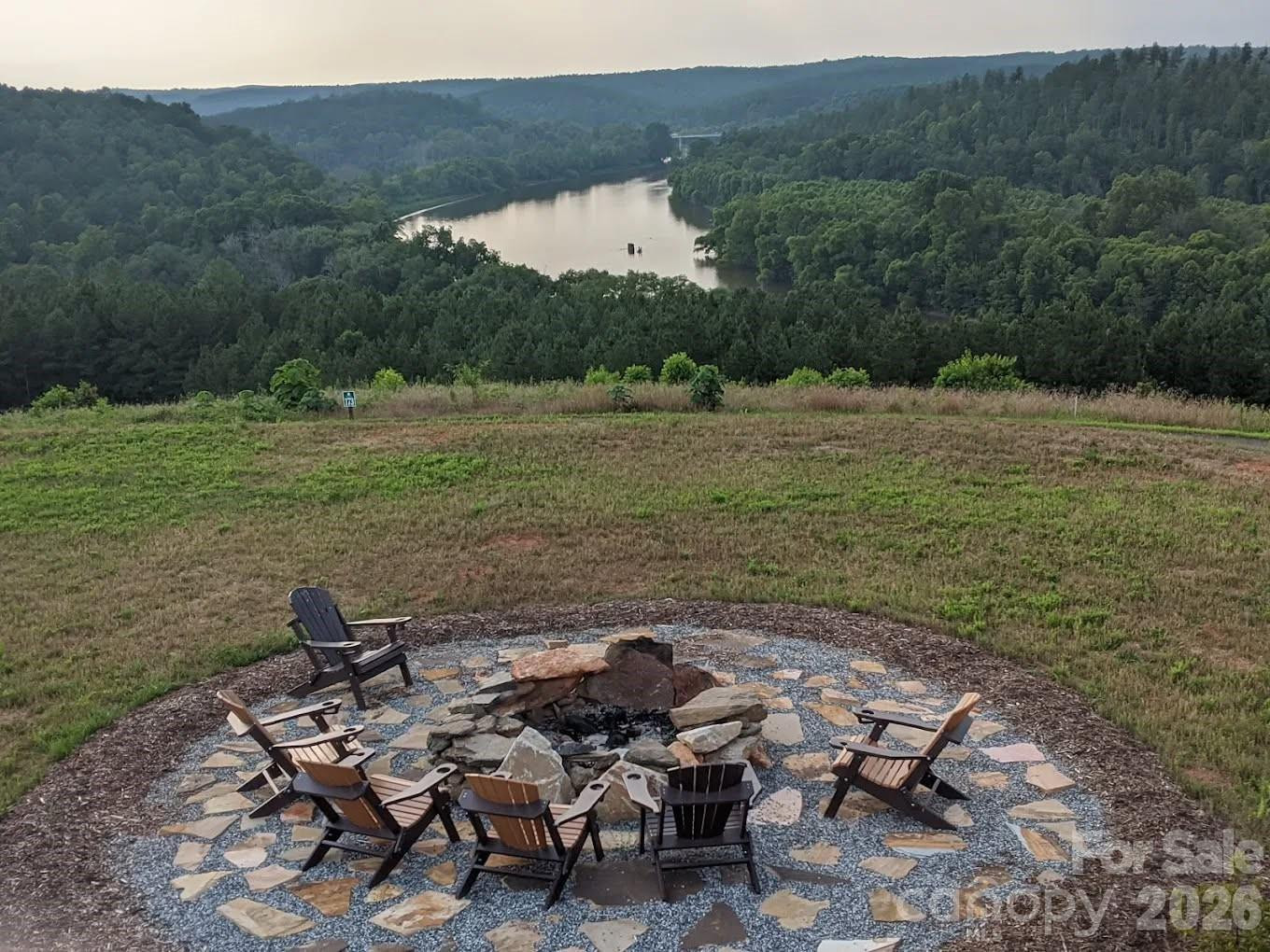 206 Settings Boulevard - Photo 7