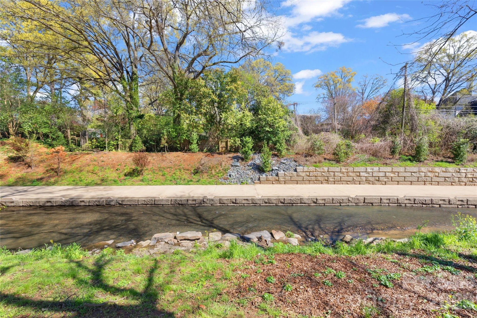 1624 Lombardy Circle - Photo 17
