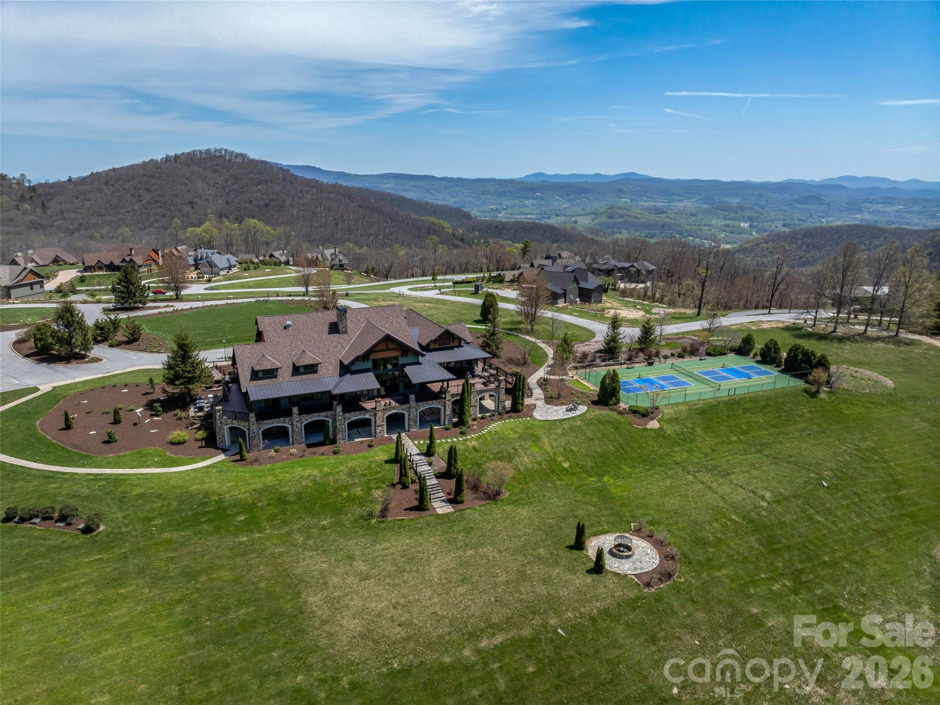 487 Grand Highland Drive - Photo 24