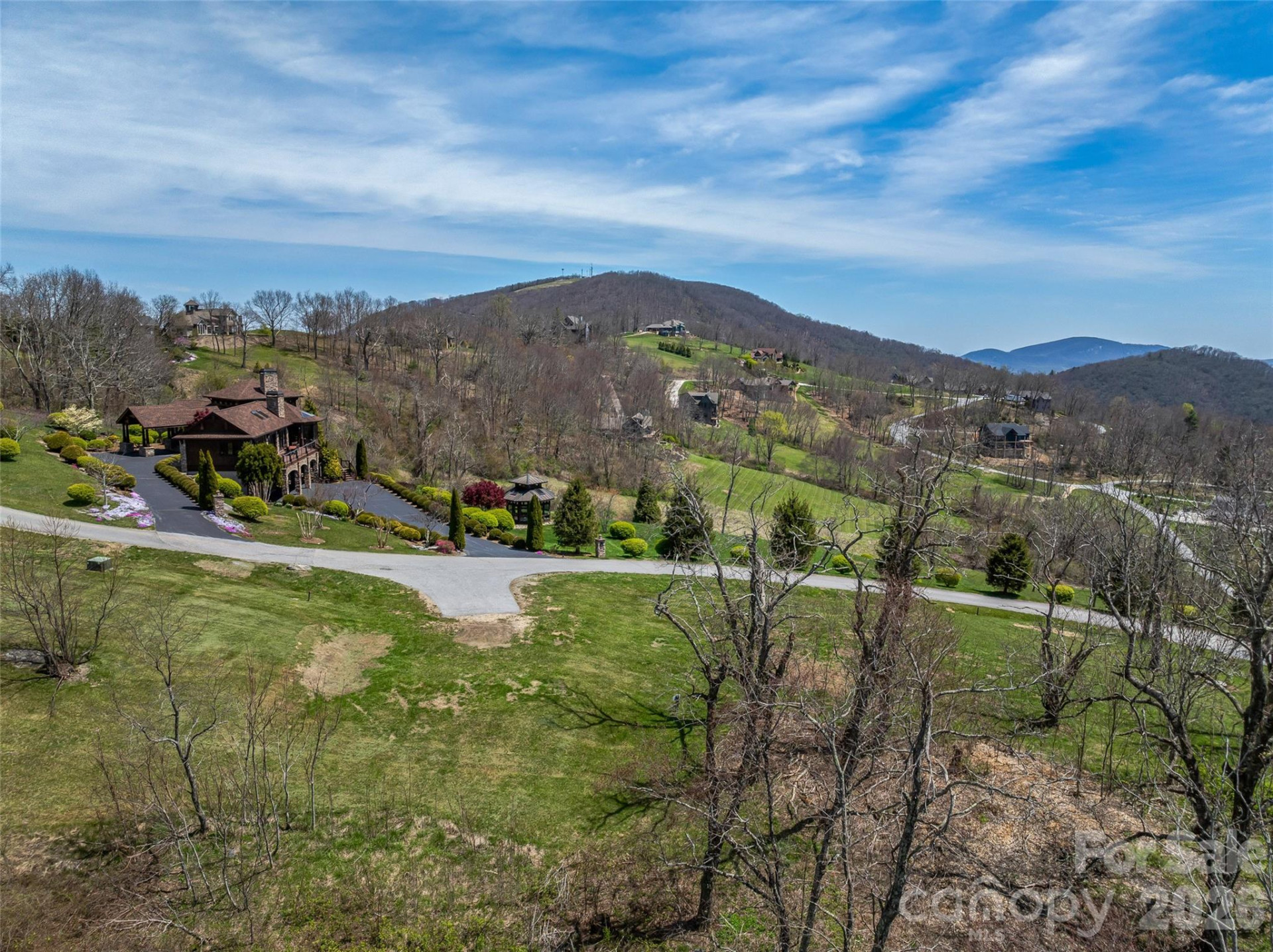 487 Grand Highland Drive - Photo 6