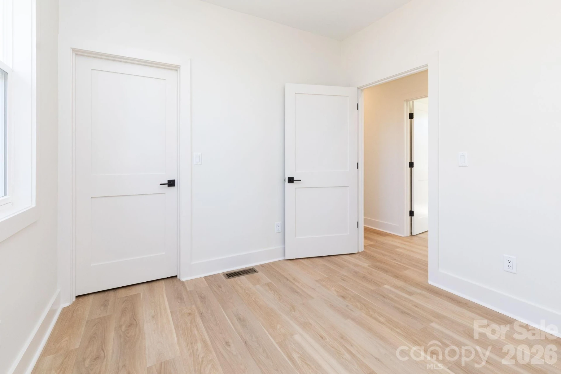 137 Arbutus Trail - Photo 17