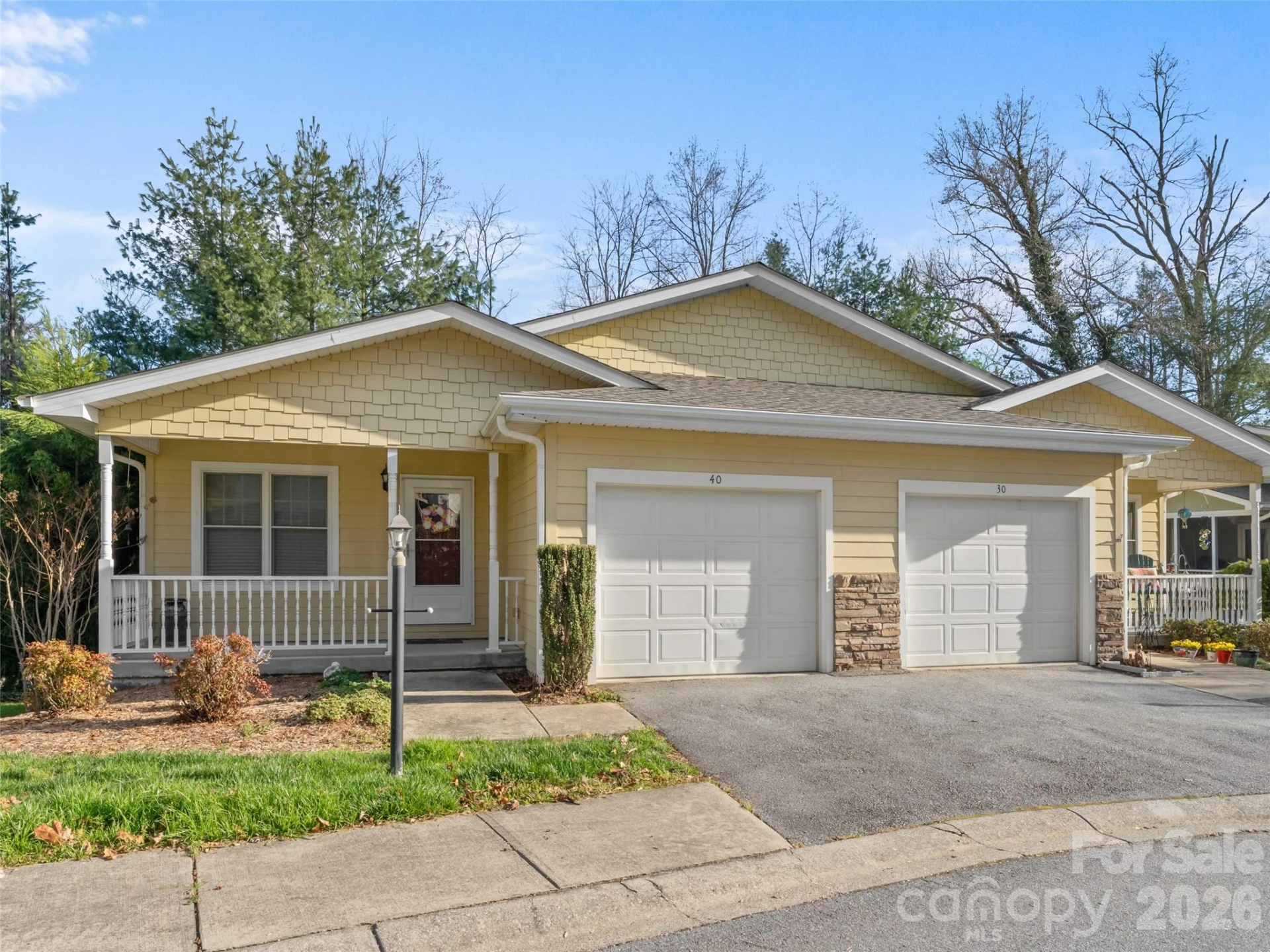 40 Spring Village Lane