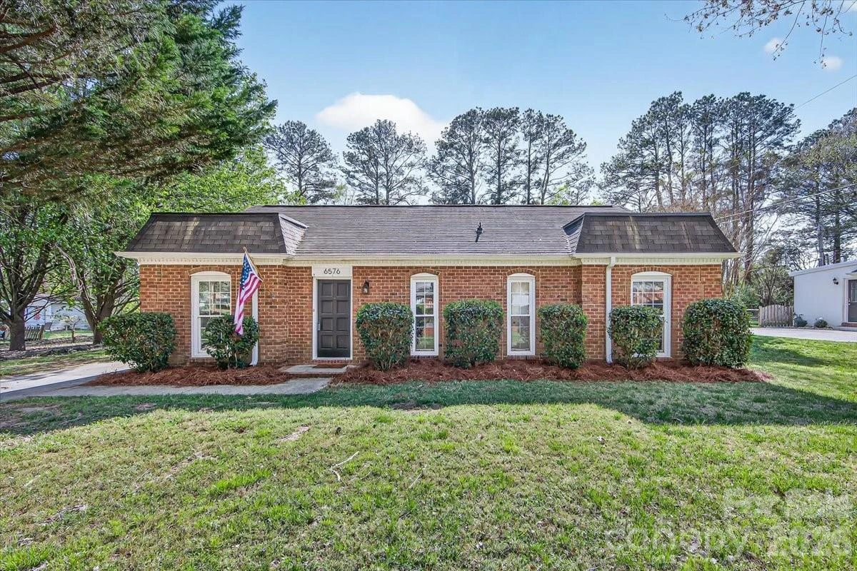 6576 Stoney Ridge Road