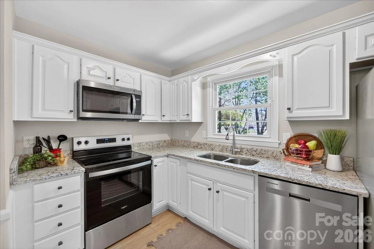6576 Stoney Ridge Road - Photo 12