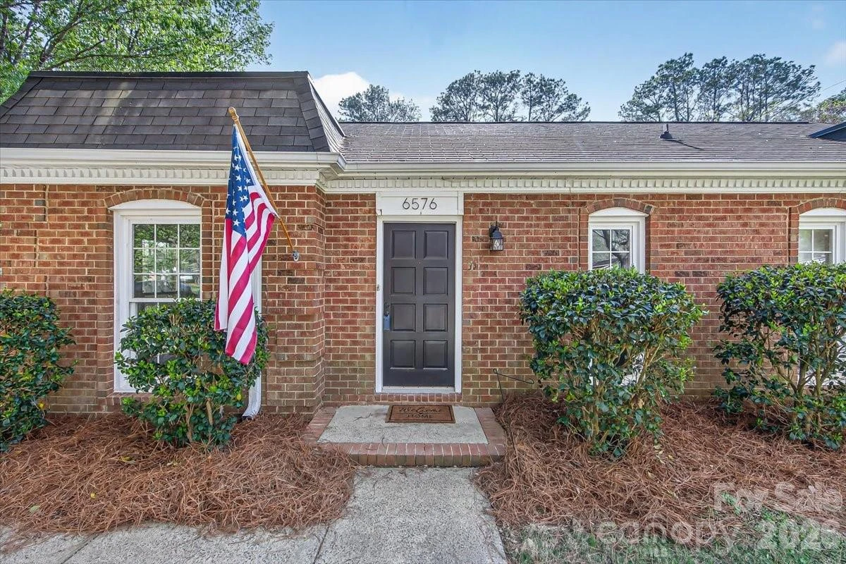 6576 Stoney Ridge Road - Photo 4