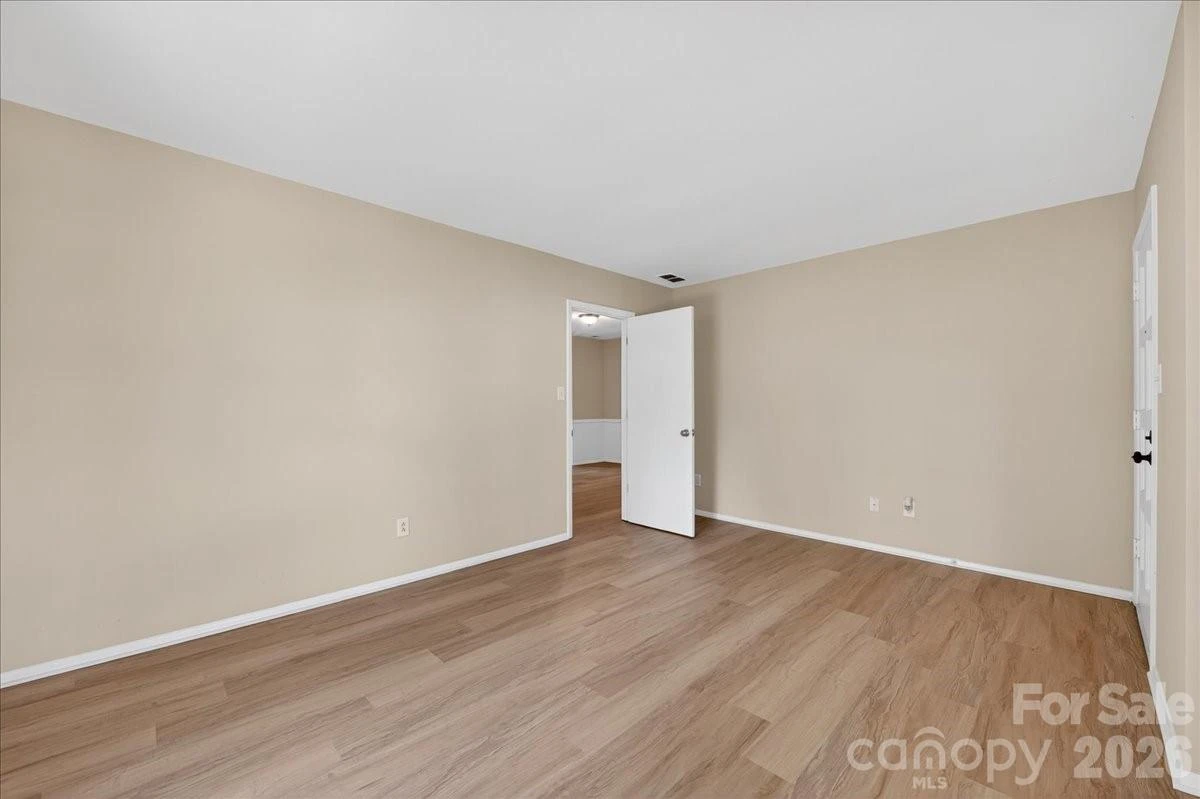 6576 Stoney Ridge Road - Photo 9