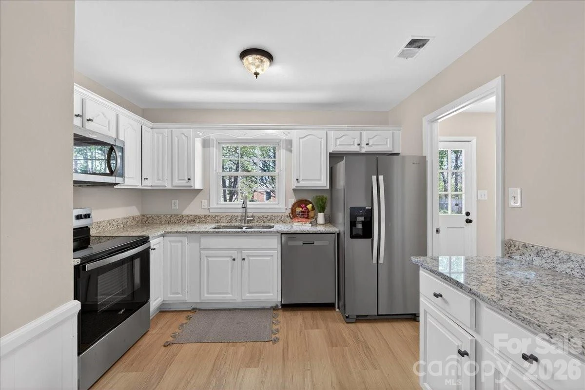 6576 Stoney Ridge Road - Photo 10