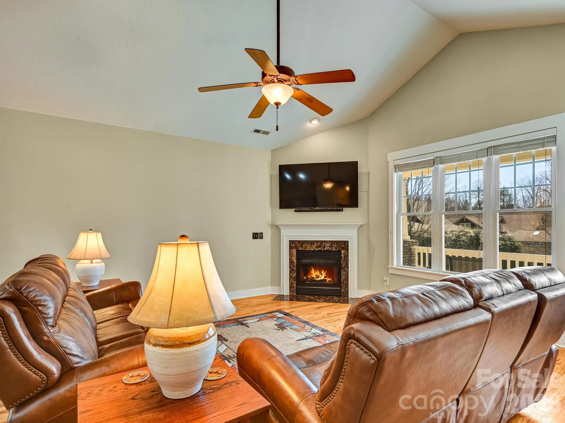 24 Creekside View Drive - Photo 4