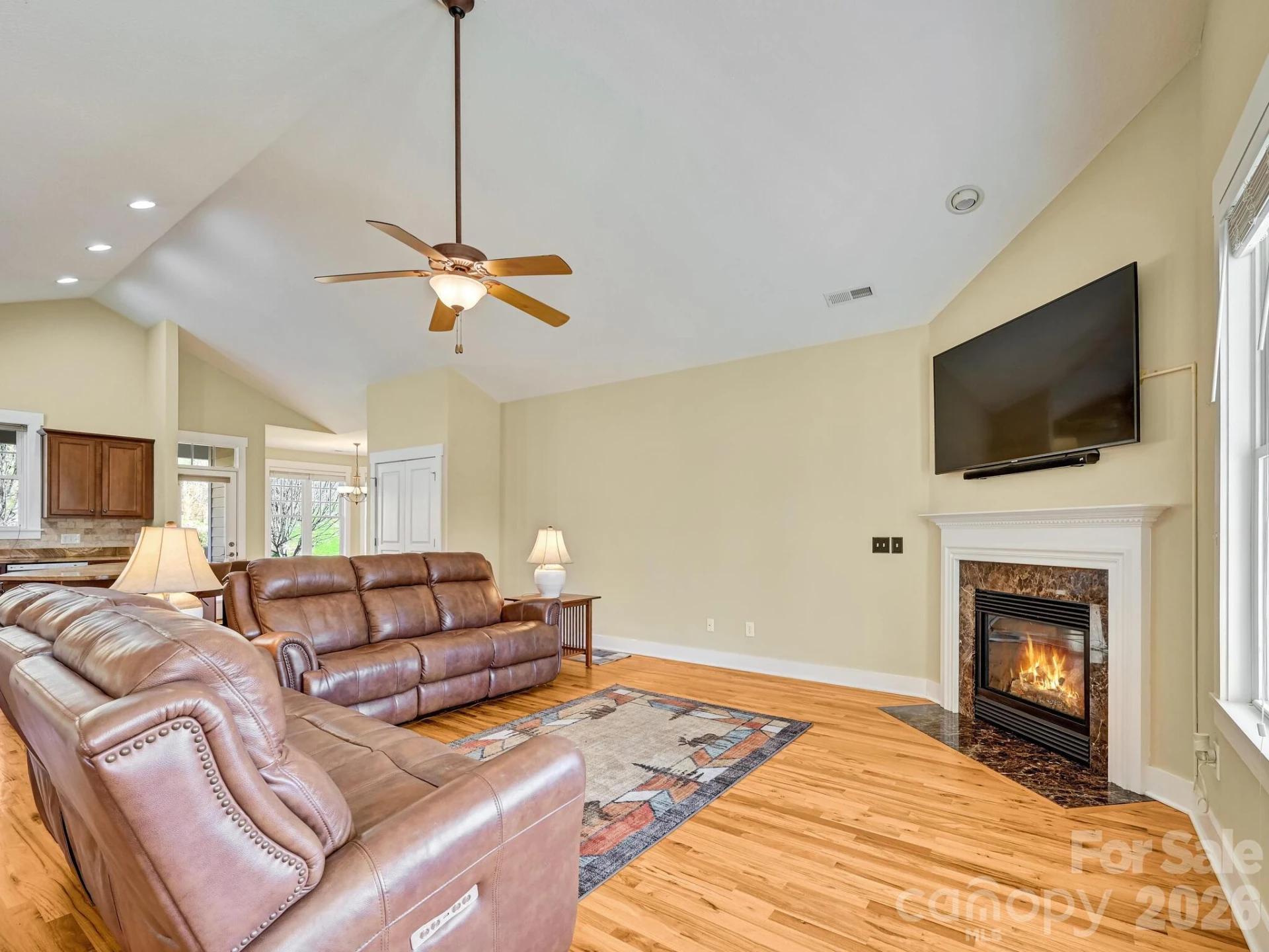 24 Creekside View Drive - Photo 5