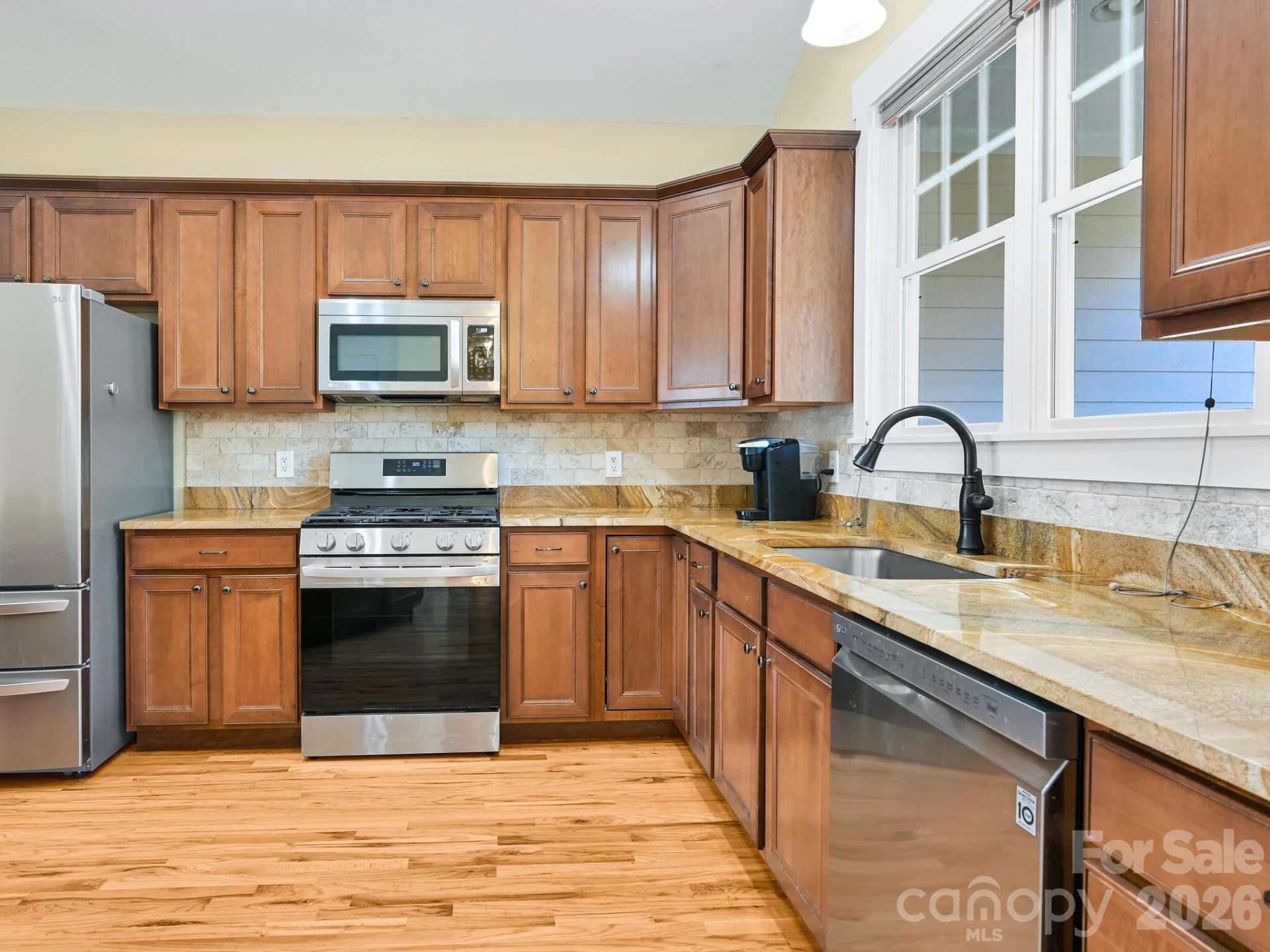 24 Creekside View Drive - Photo 8