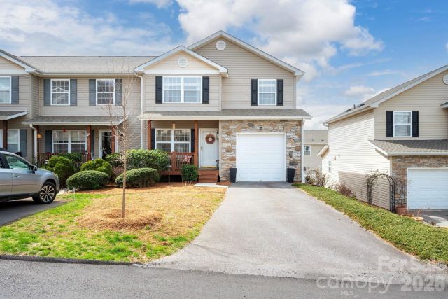 107 Loch Haven Road, Swannanoa, NC, 28778