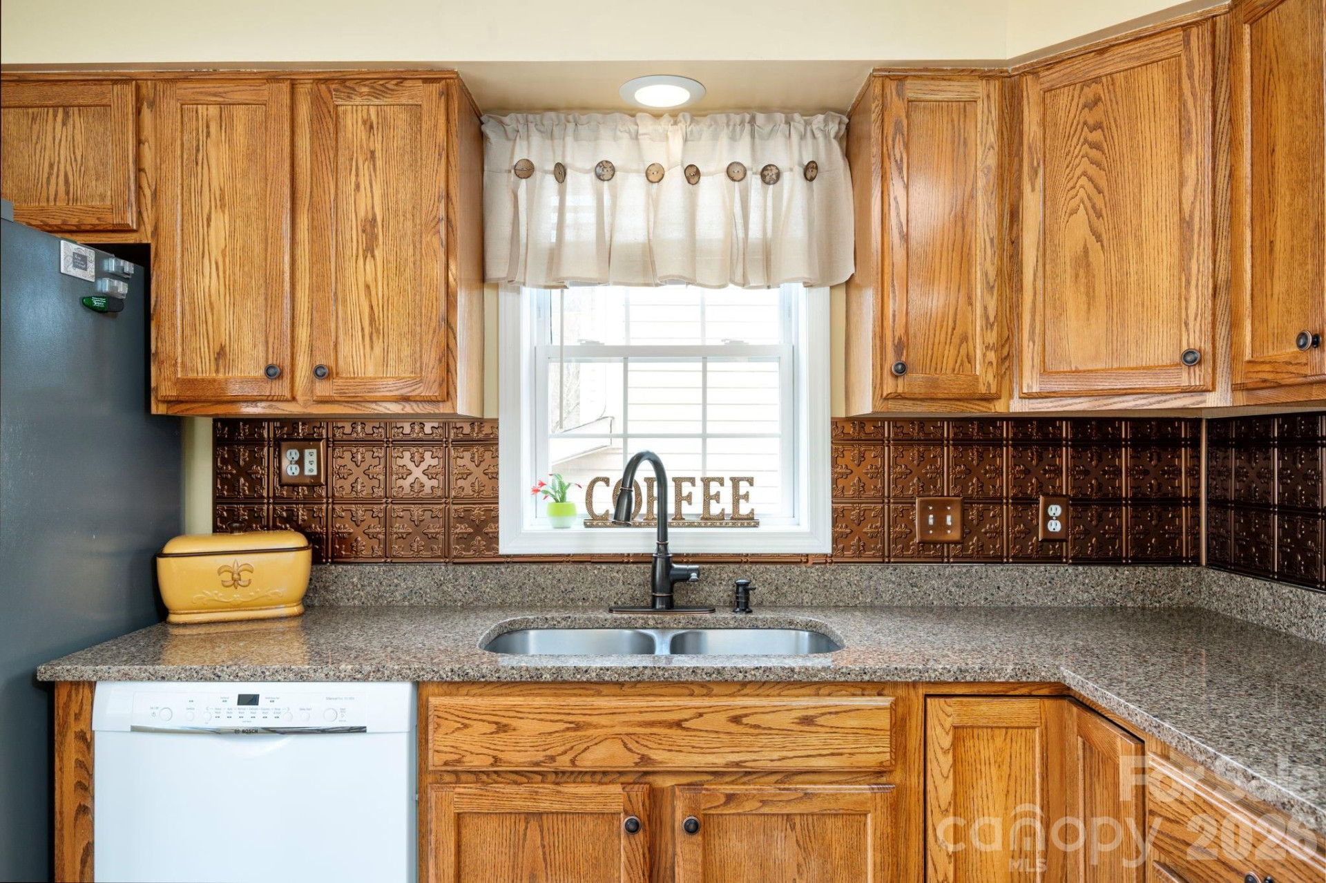 107 Loch Haven Road - Photo 4