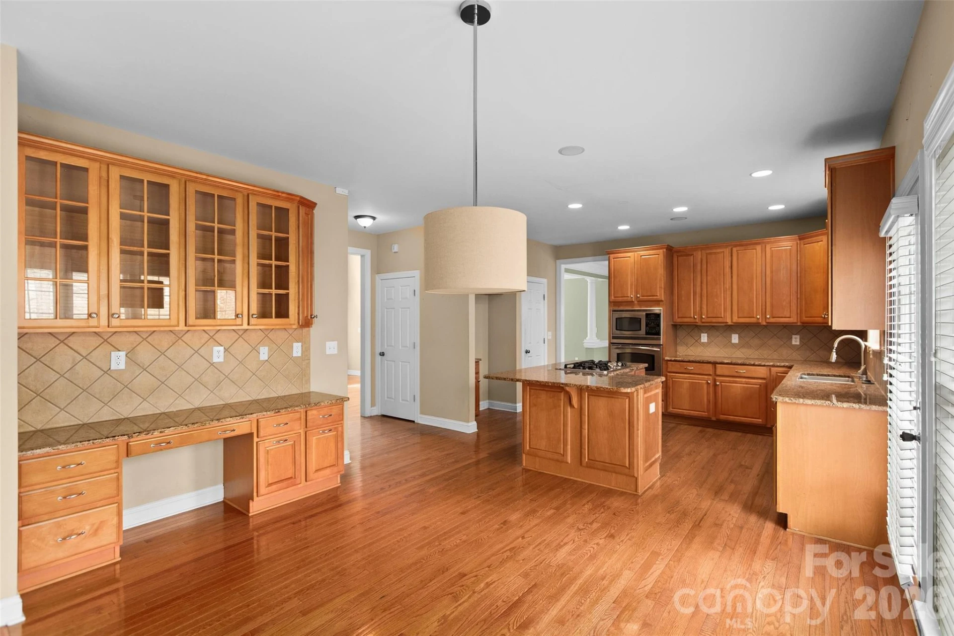 9333 Standerwick Lane - Photo 16