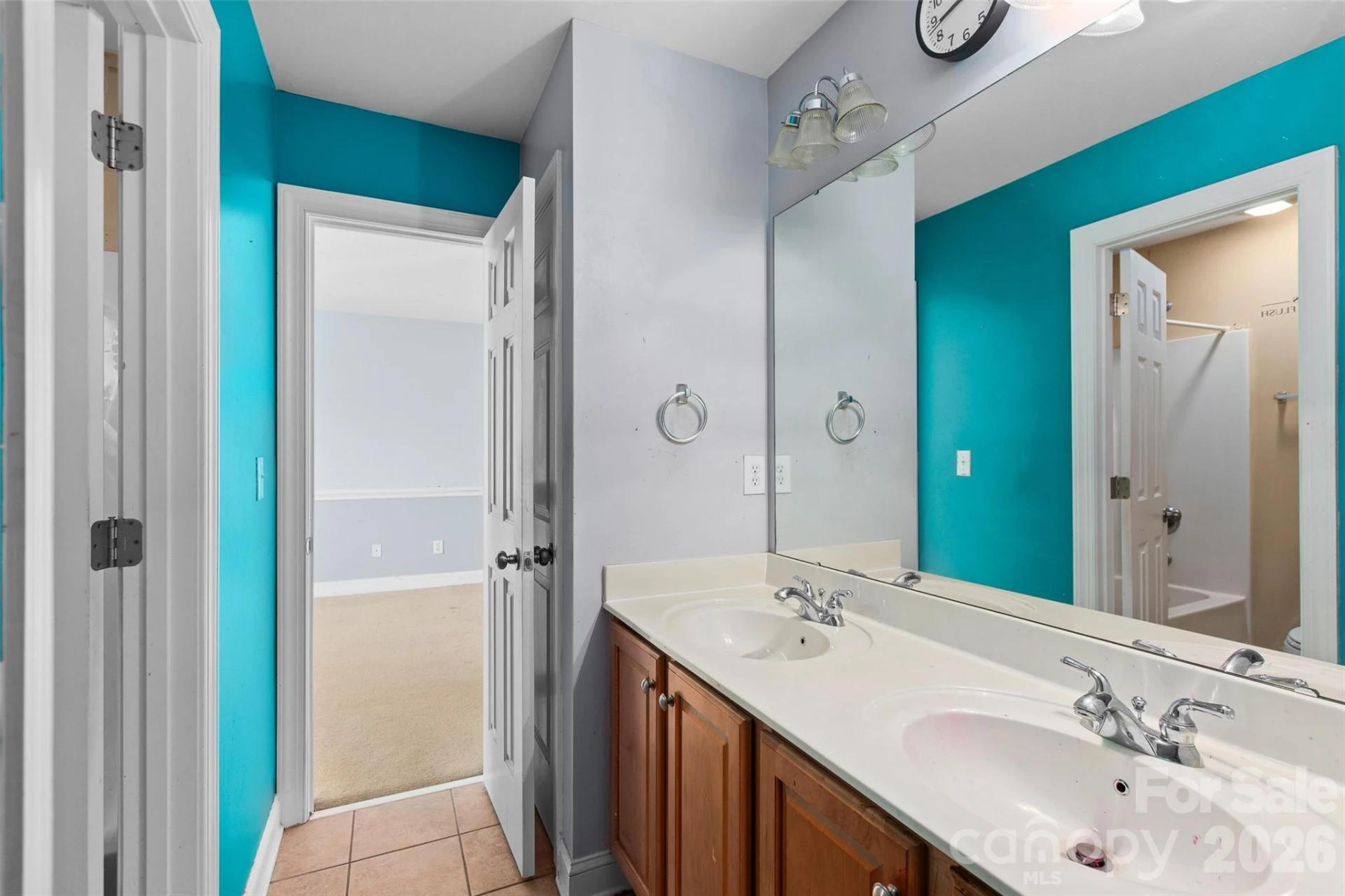 9333 Standerwick Lane - Photo 37