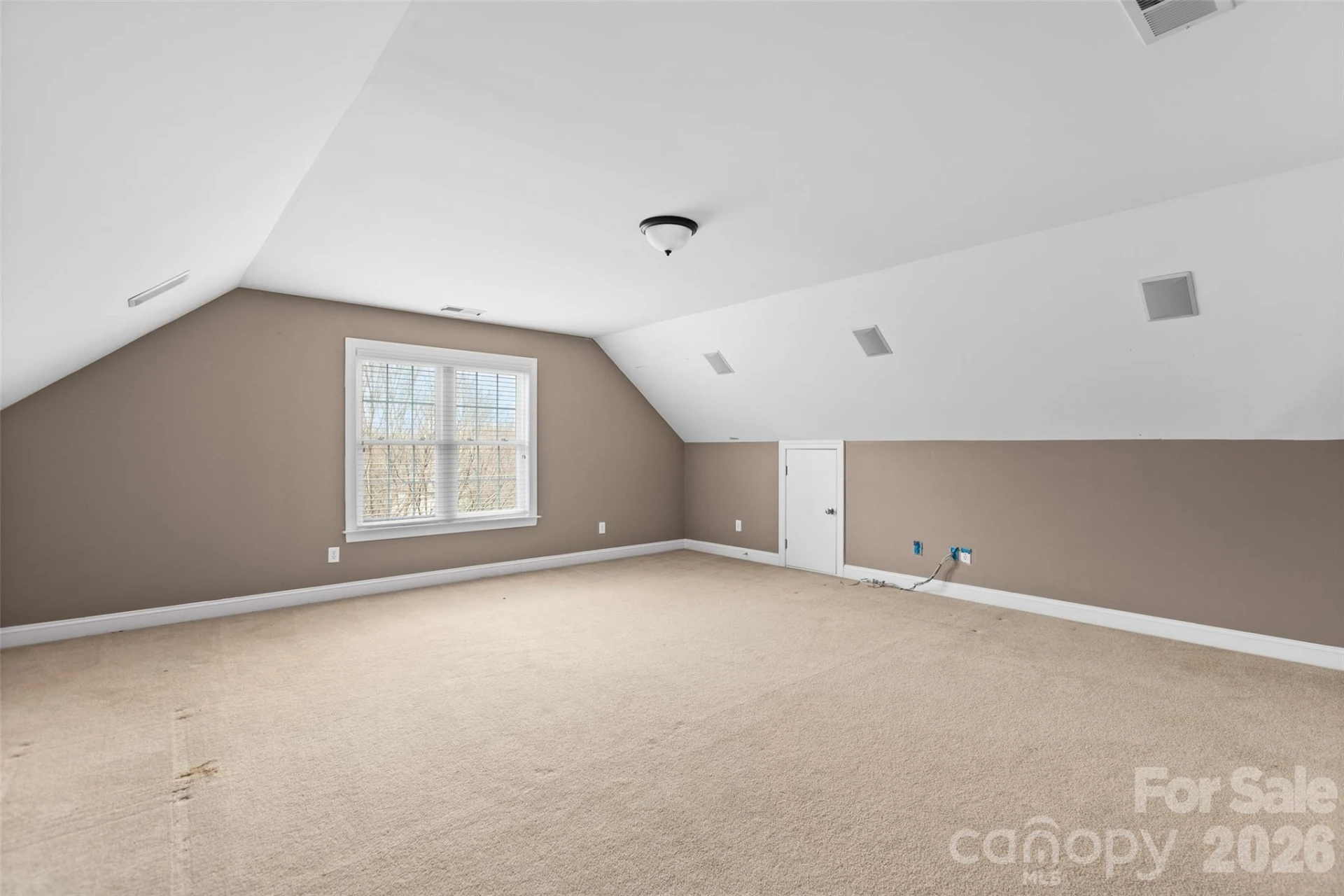 9333 Standerwick Lane - Photo 47