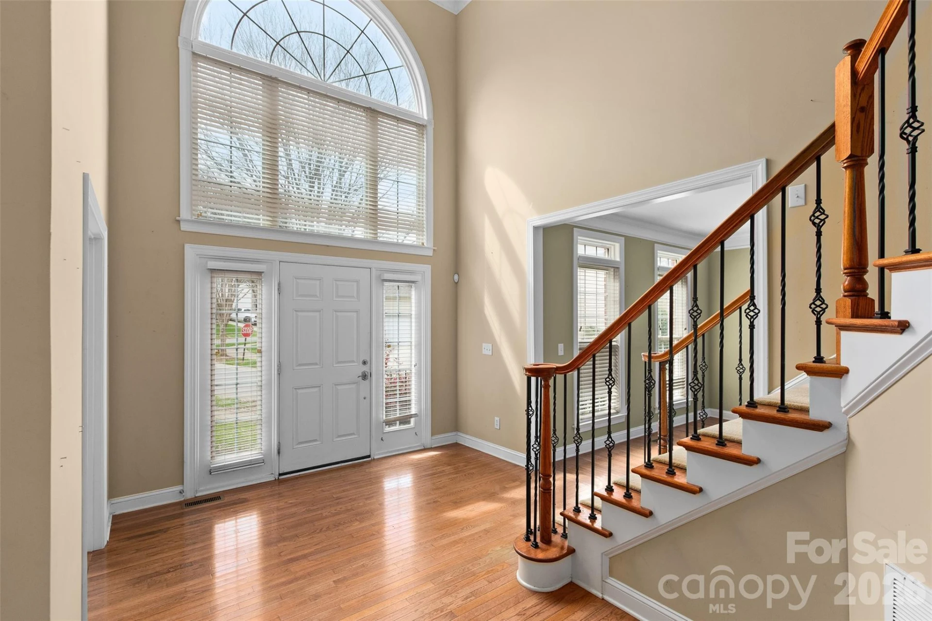 9333 Standerwick Lane - Photo 10