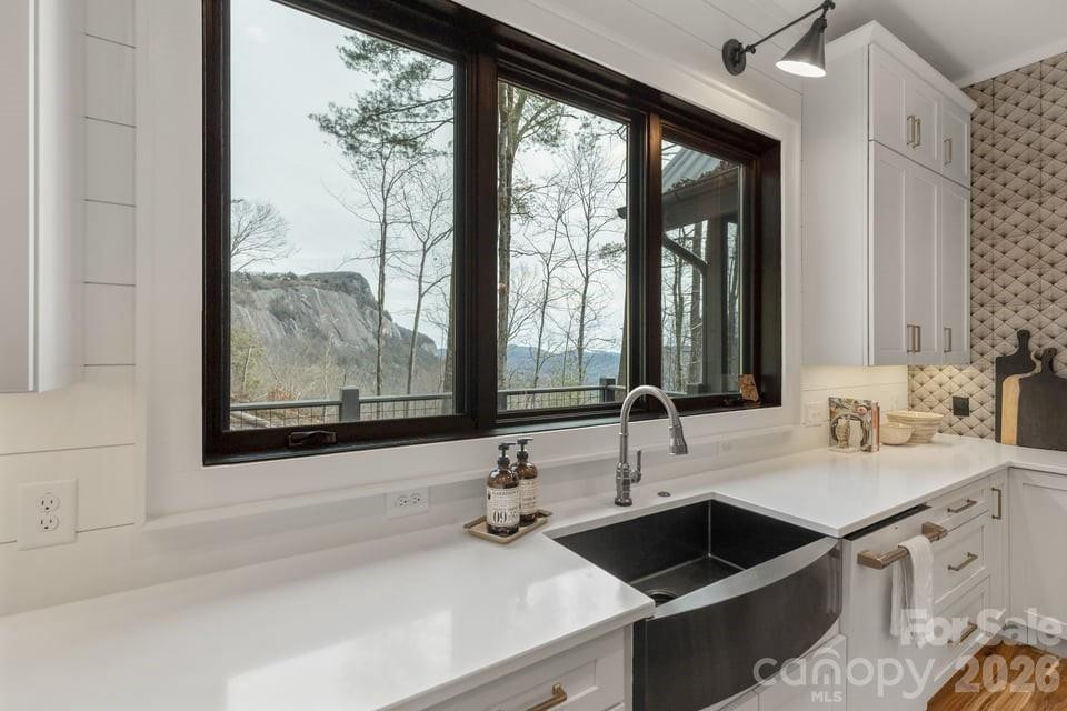 692 Lost Trail - Photo 18