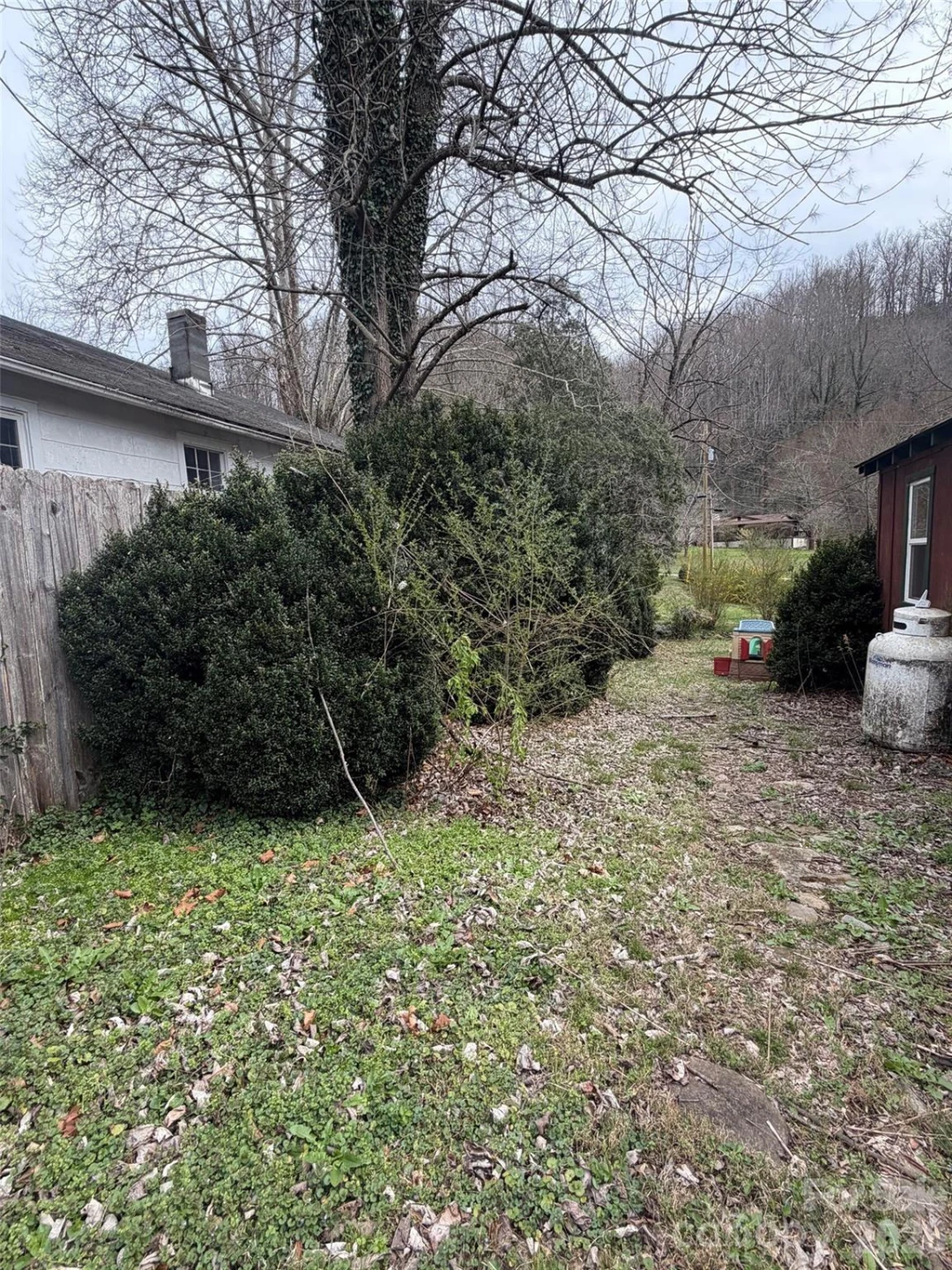 28 Red Bridge Lane - Photo 2