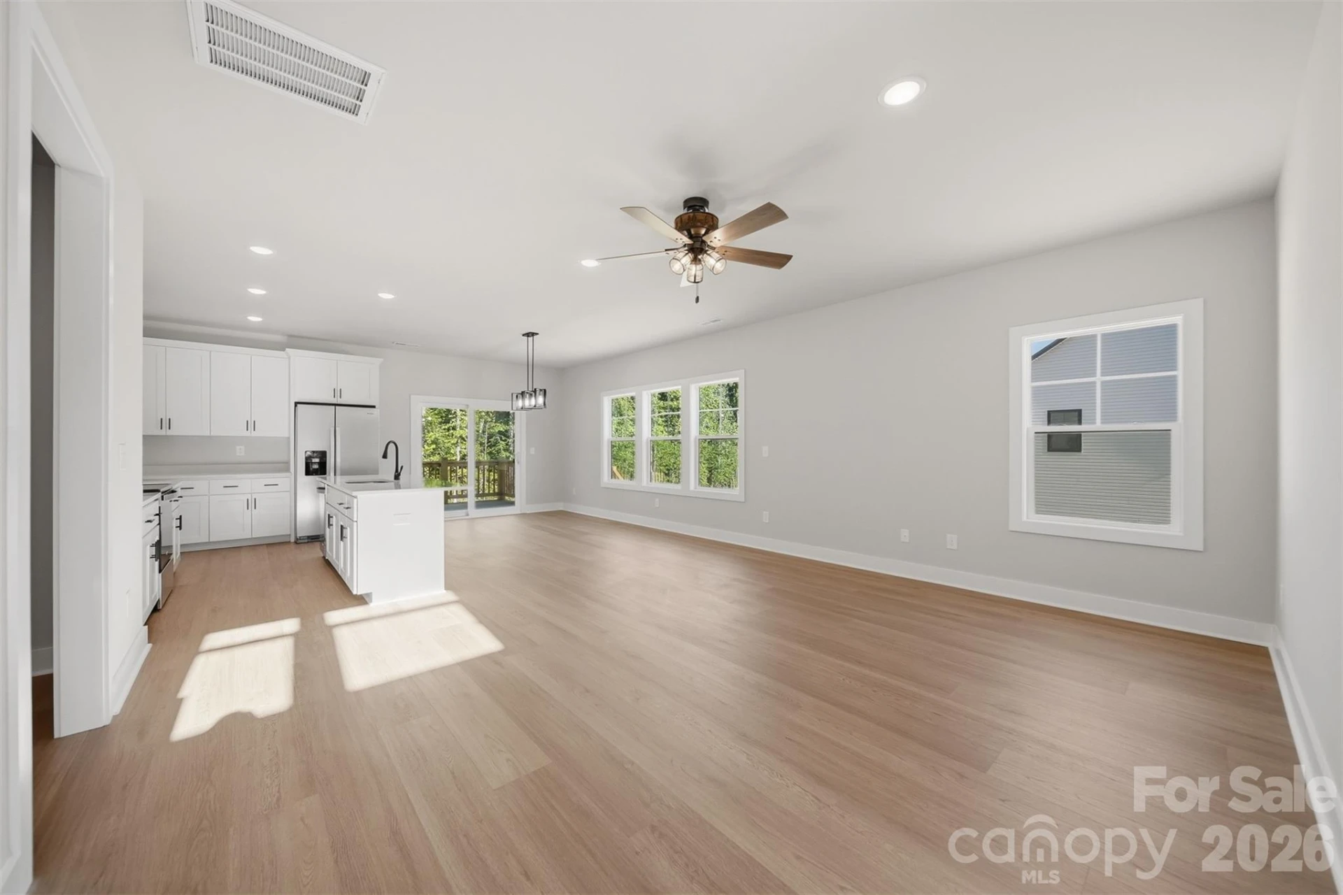2434 Kimberly Avenue - Photo 10