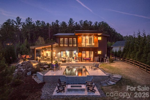 2063 W Bluewater Drive, Morganton, NC, 28655