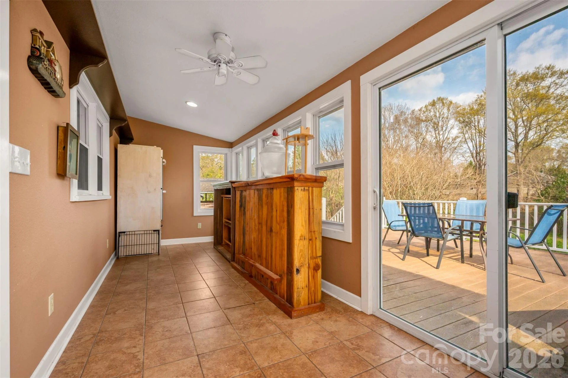 411 Arlington Street - Photo 22