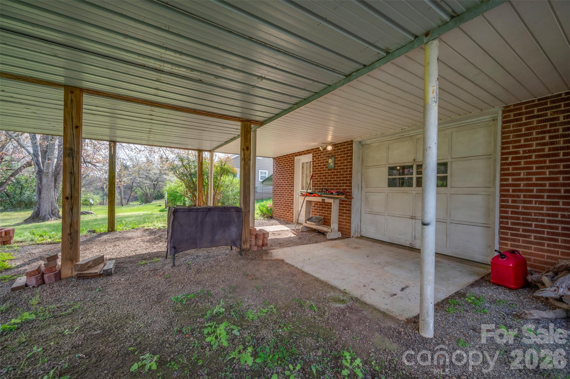 411 Arlington Street - Photo 41