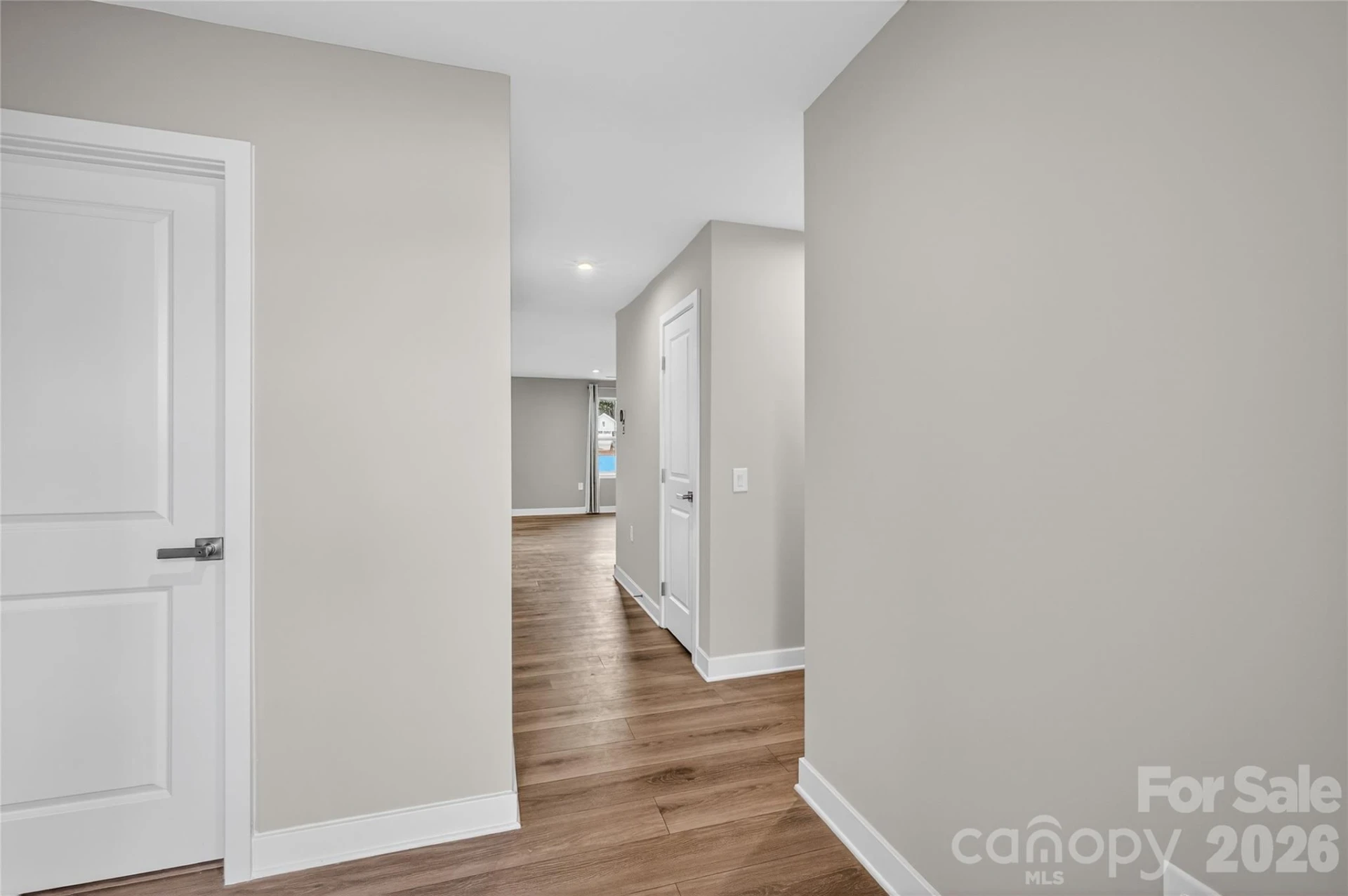 609 Nesbe Street - Photo 4