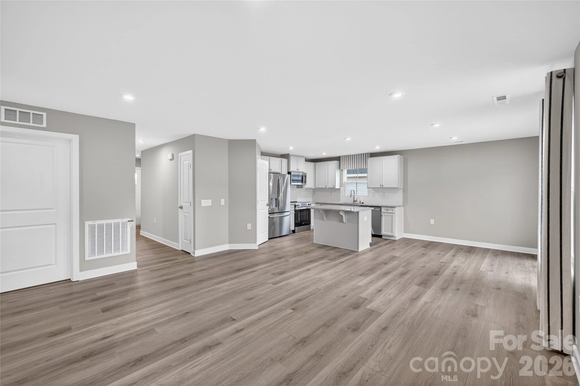 609 Nesbe Street - Photo 7