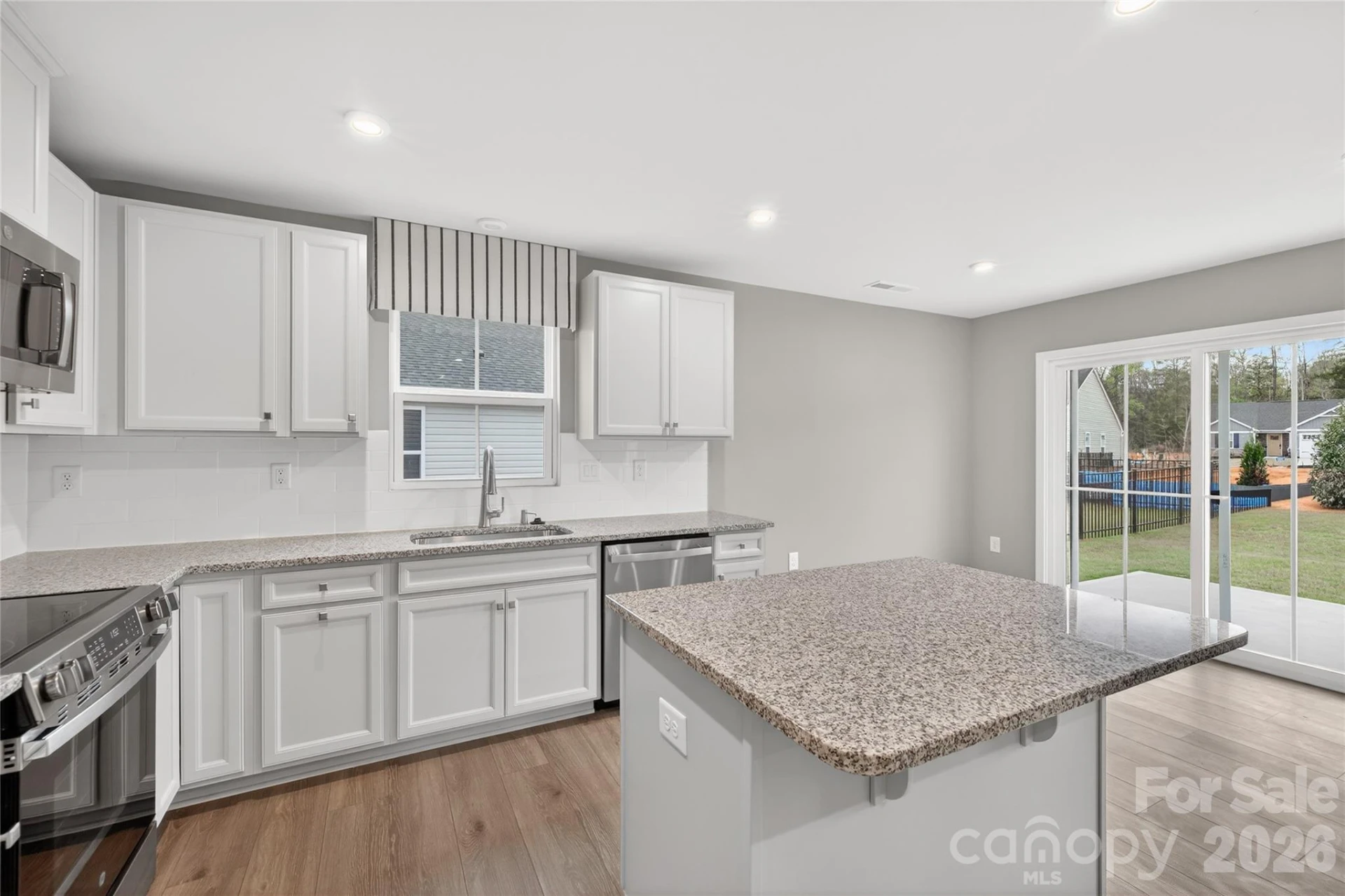 609 Nesbe Street - Photo 10