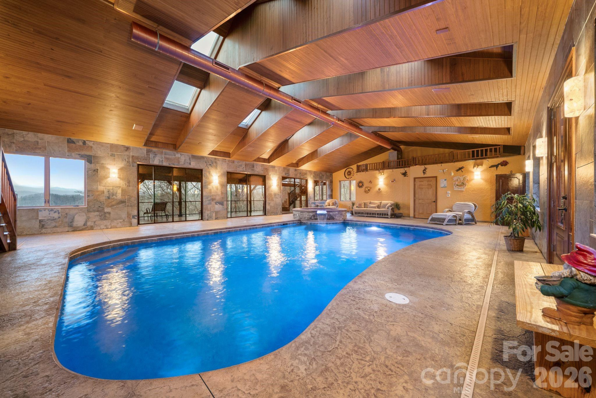 98 Scarlett Drive - Photo 4