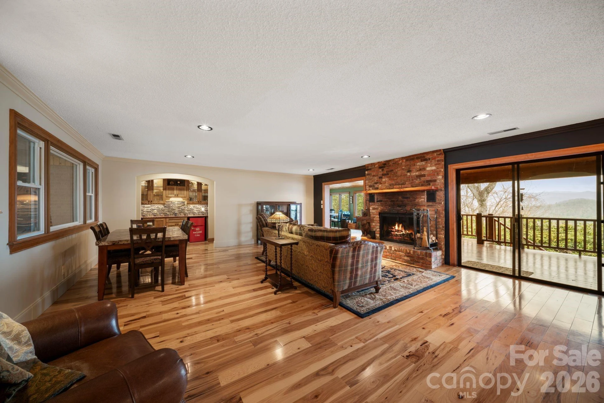 98 Scarlett Drive - Photo 8