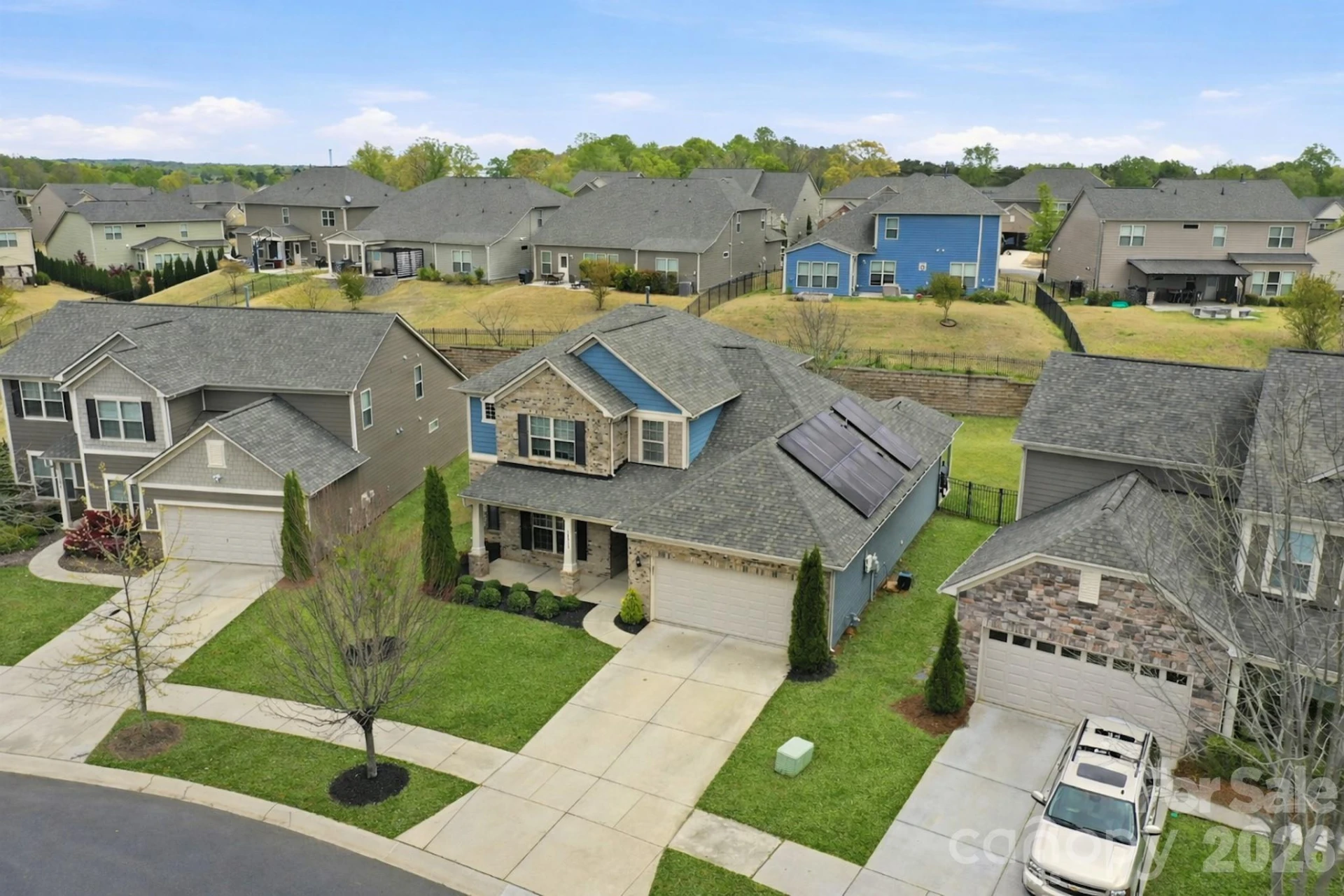 10511 Honeyfur Court - Photo 2