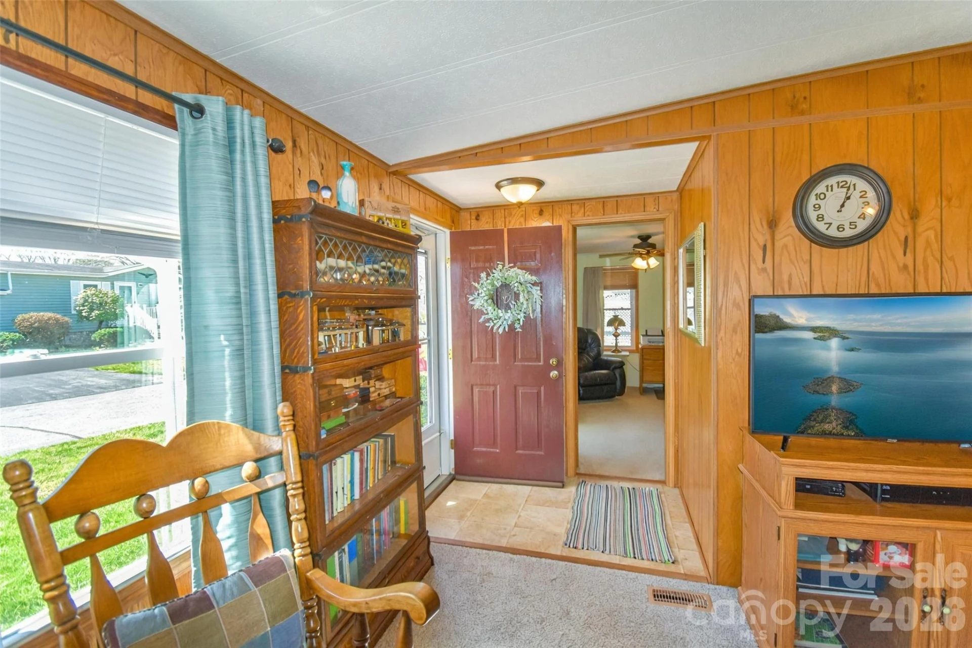 222 Cranbrook Circle - Photo 3