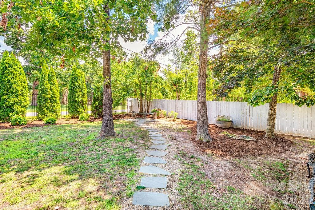 3 Gale Kelly Court - Photo 36