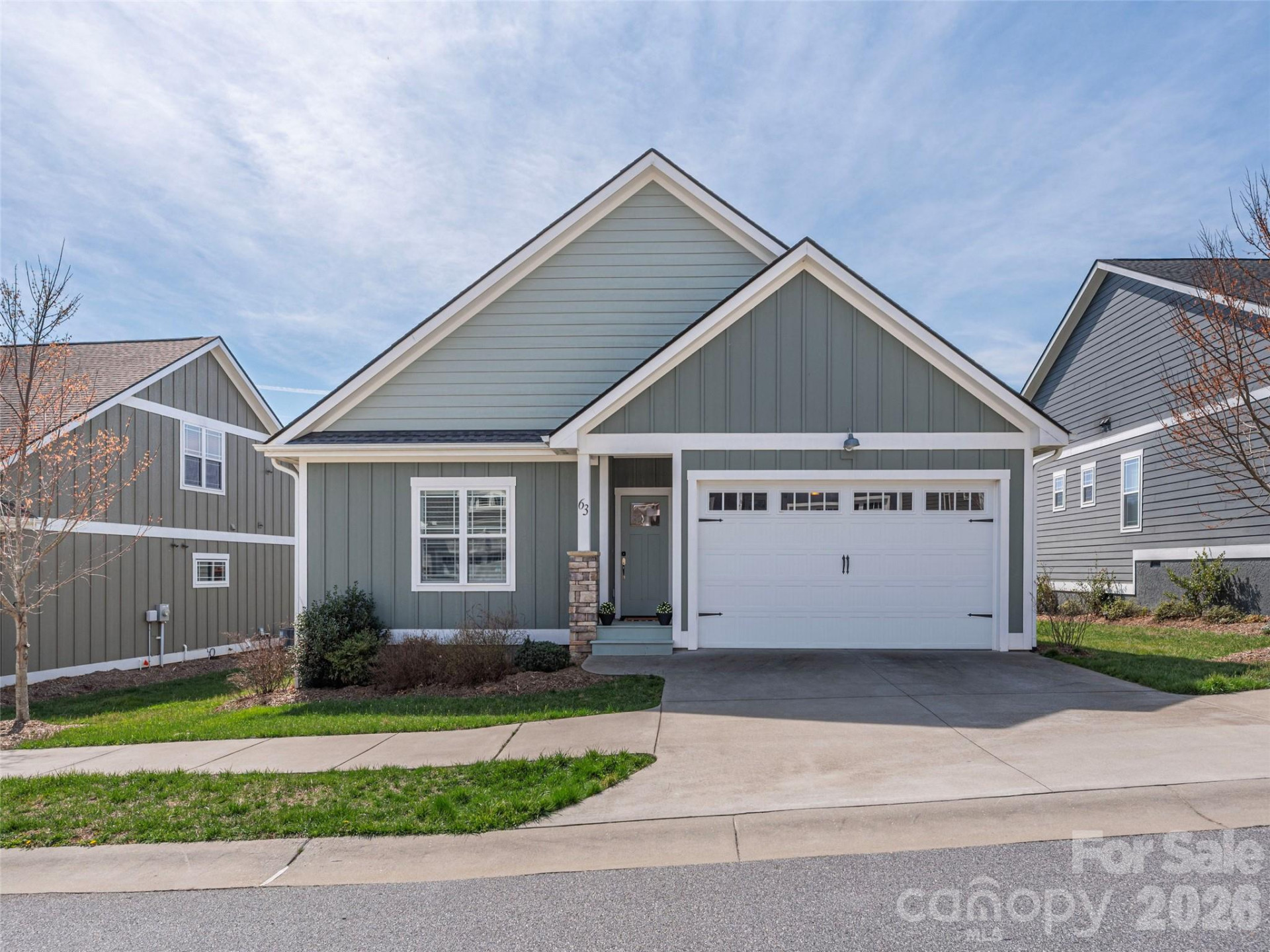 63 Leyland Circle - Photo 2