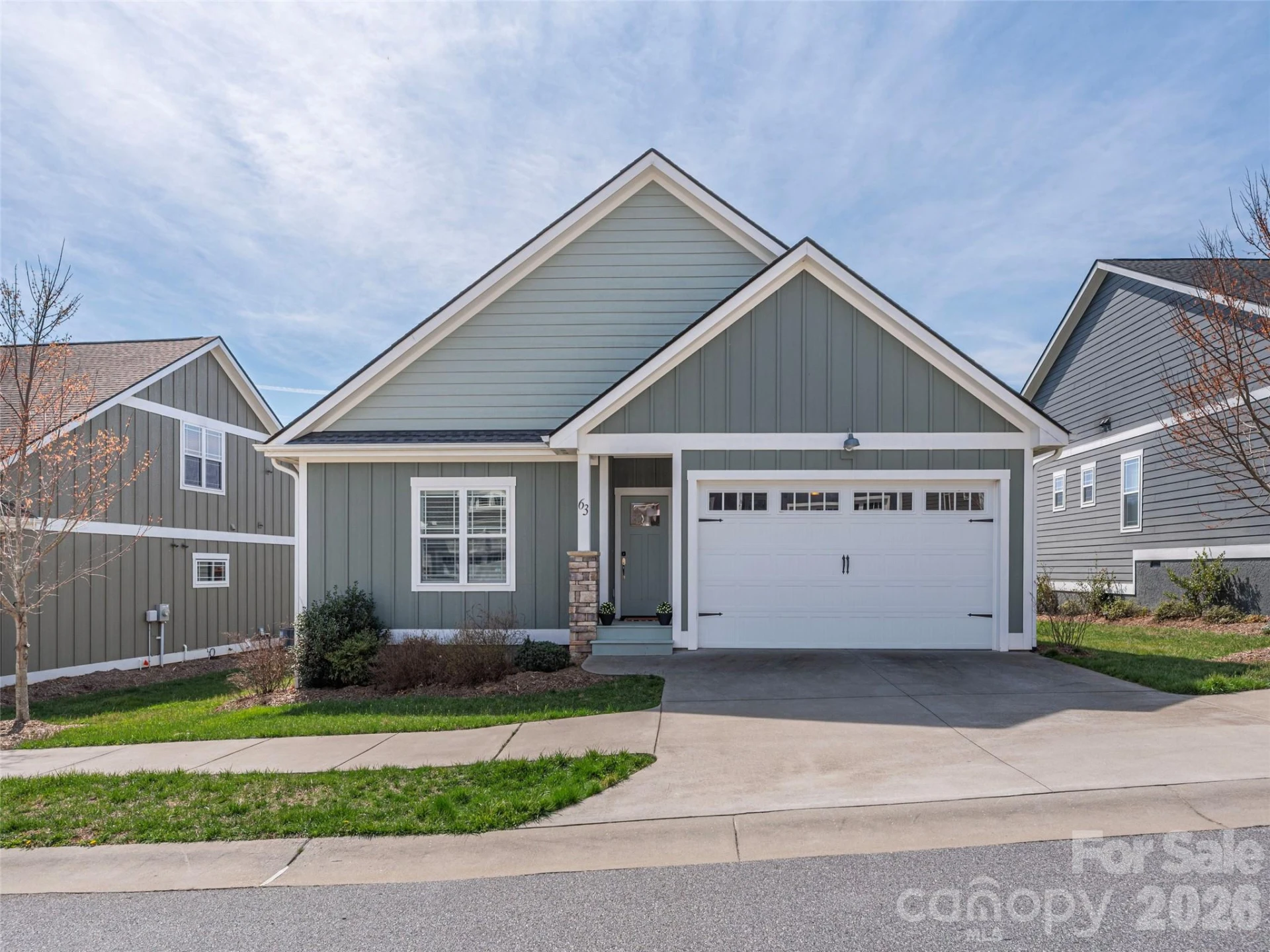 63 Leyland Circle - Photo 2