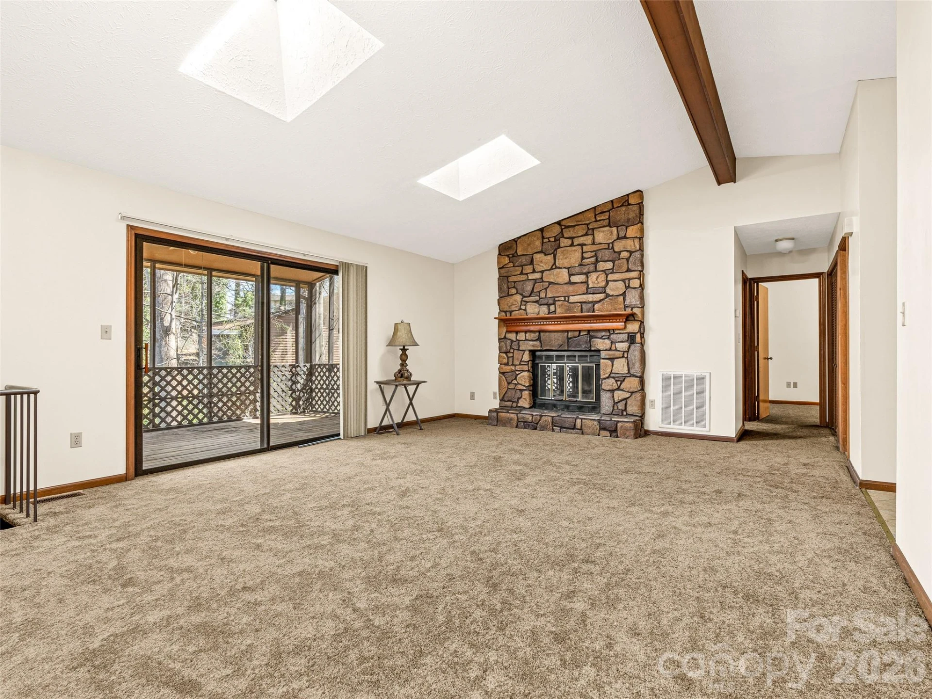 86 View De Lake Drive - Photo 5