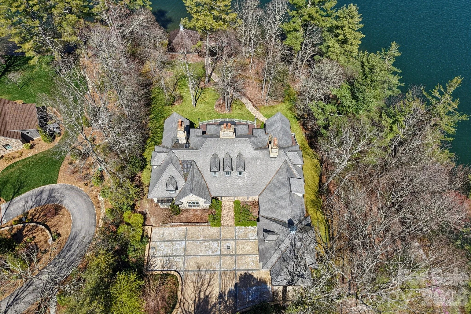 138 Indian Trace - Photo 3