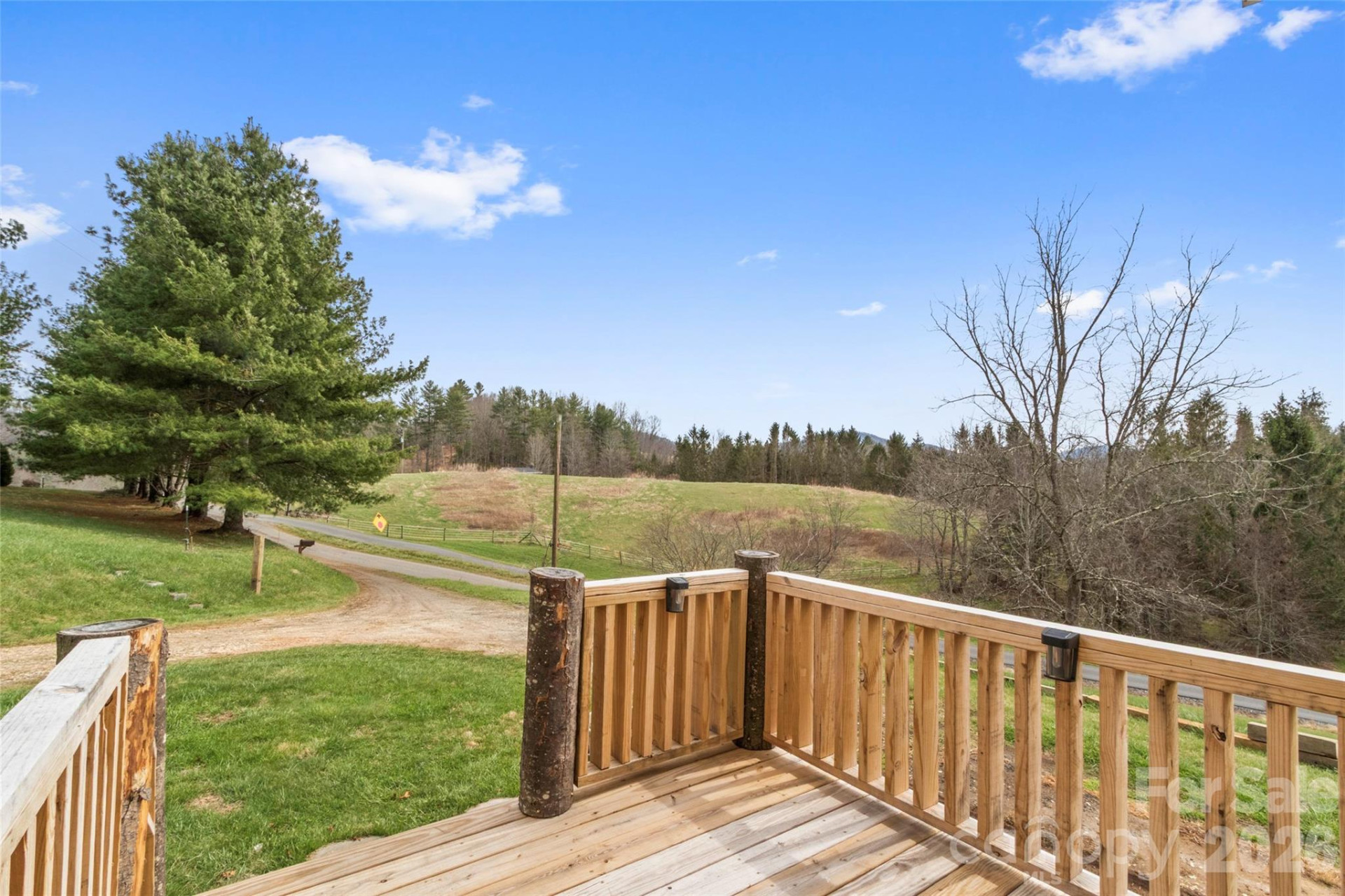 138 Robert Phillips Road - Photo 4