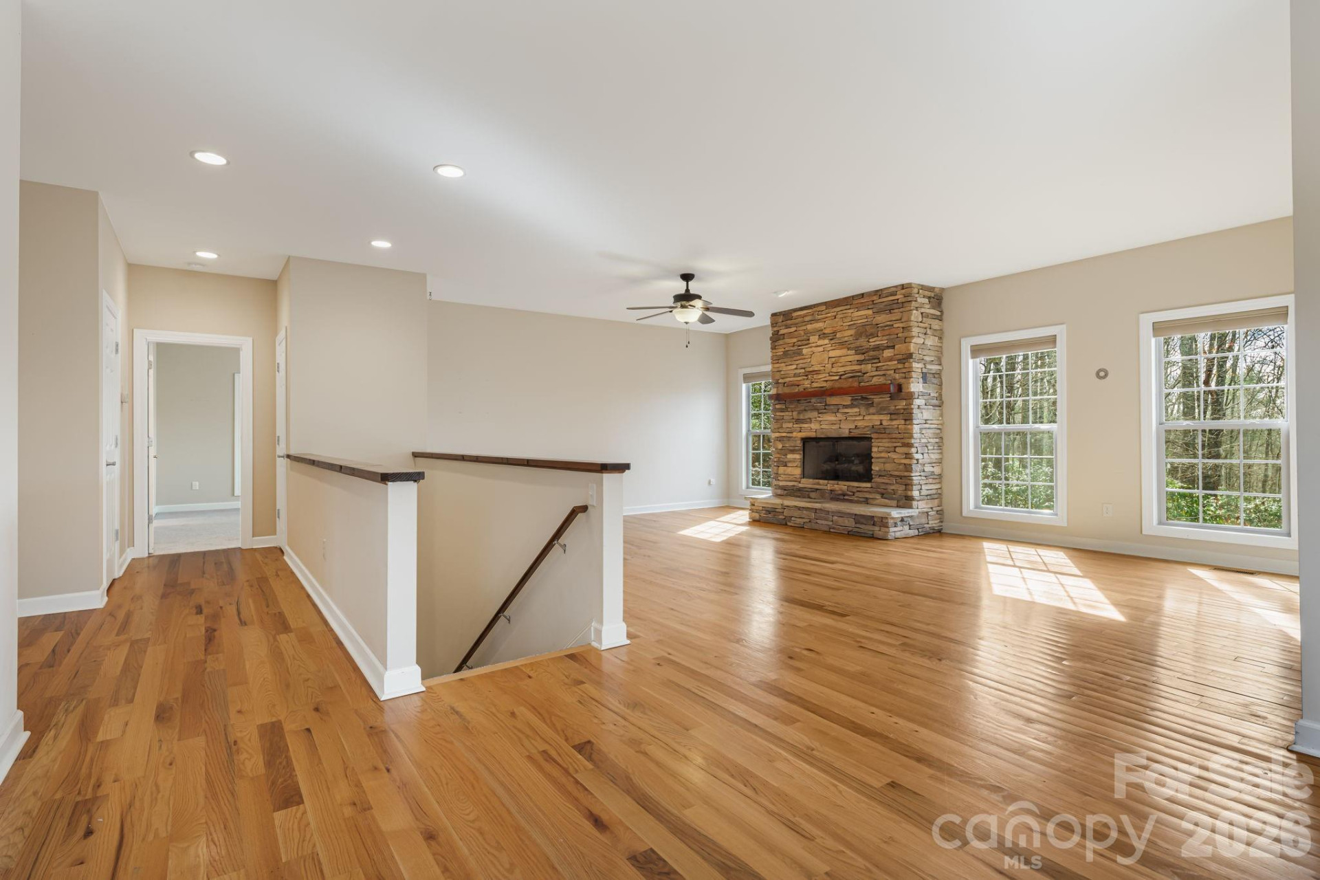 14 Isuhdavga Court - Photo 2