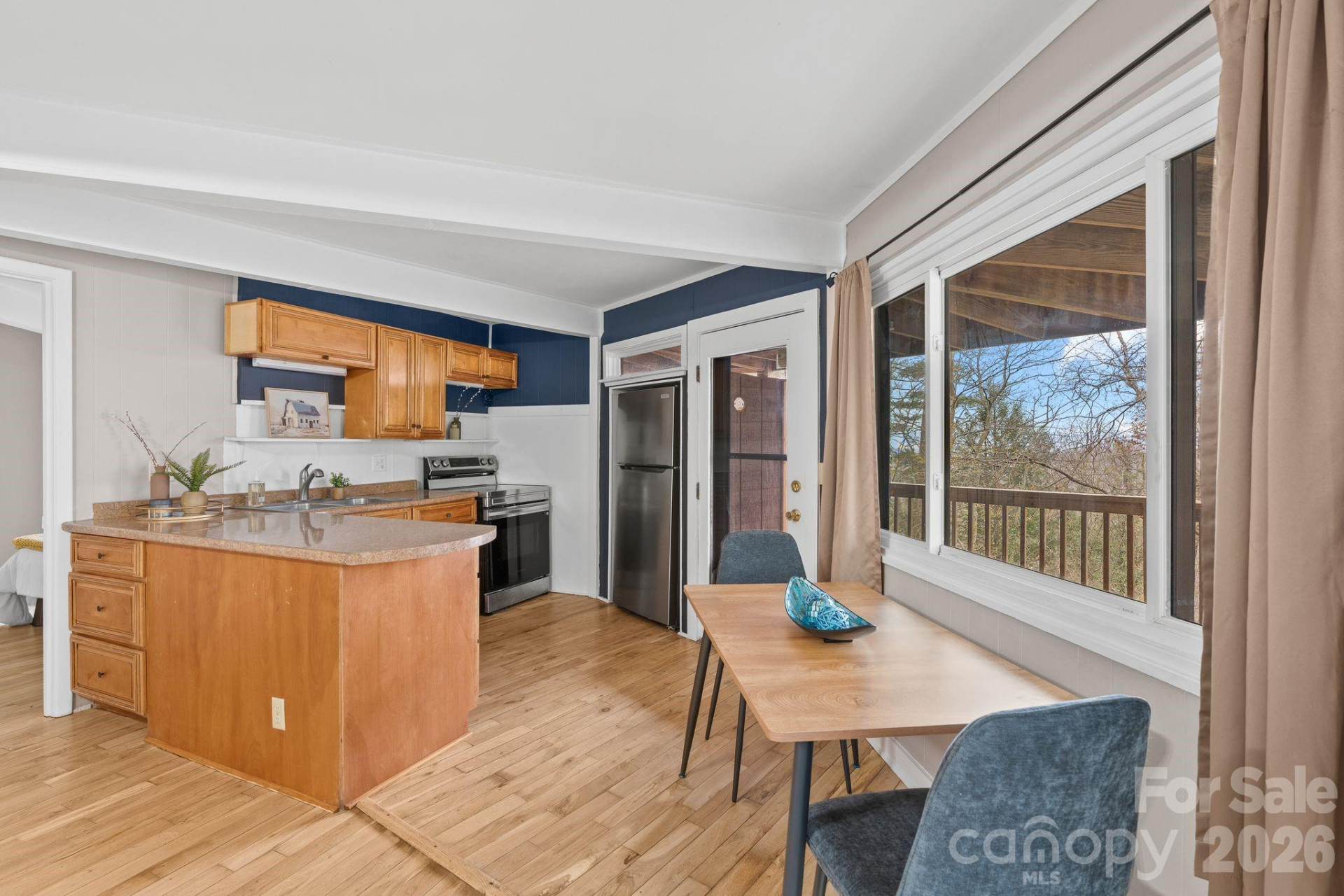 355 Sunset Drive - Photo 11