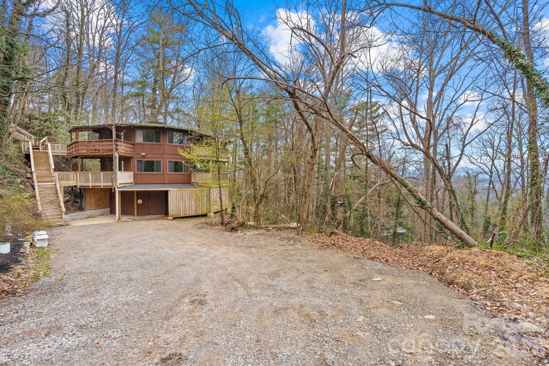 355 Sunset Drive - Photo 5