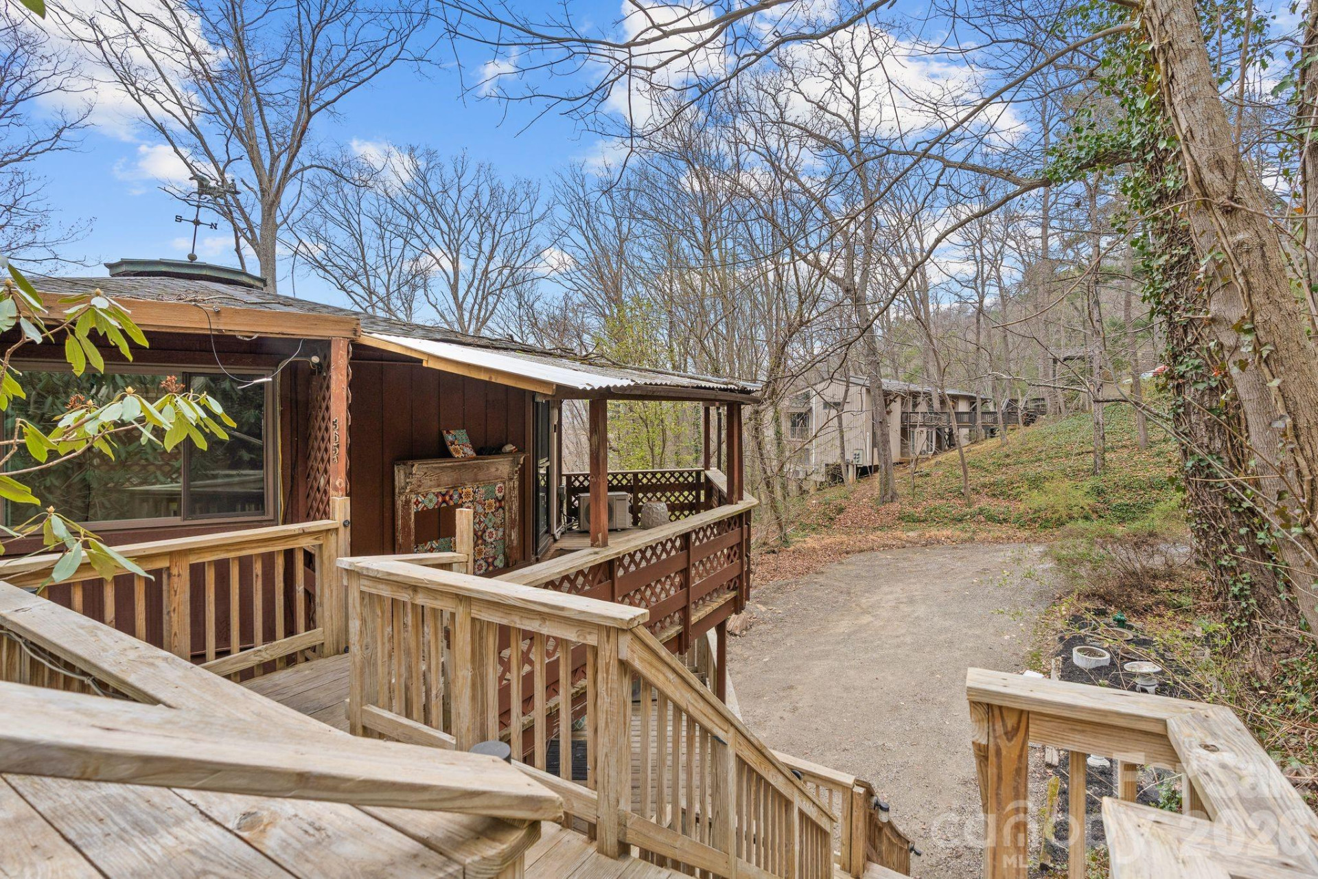 355 Sunset Drive - Photo 32