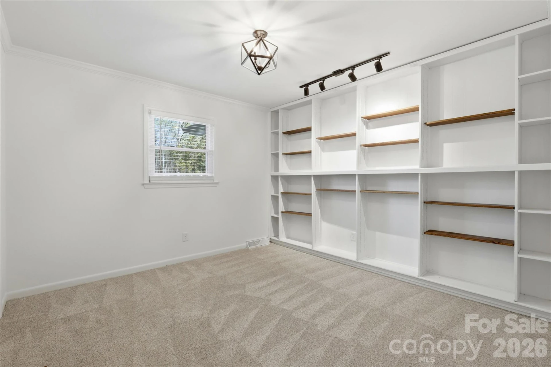 6017 Caroline Drive - Photo 16
